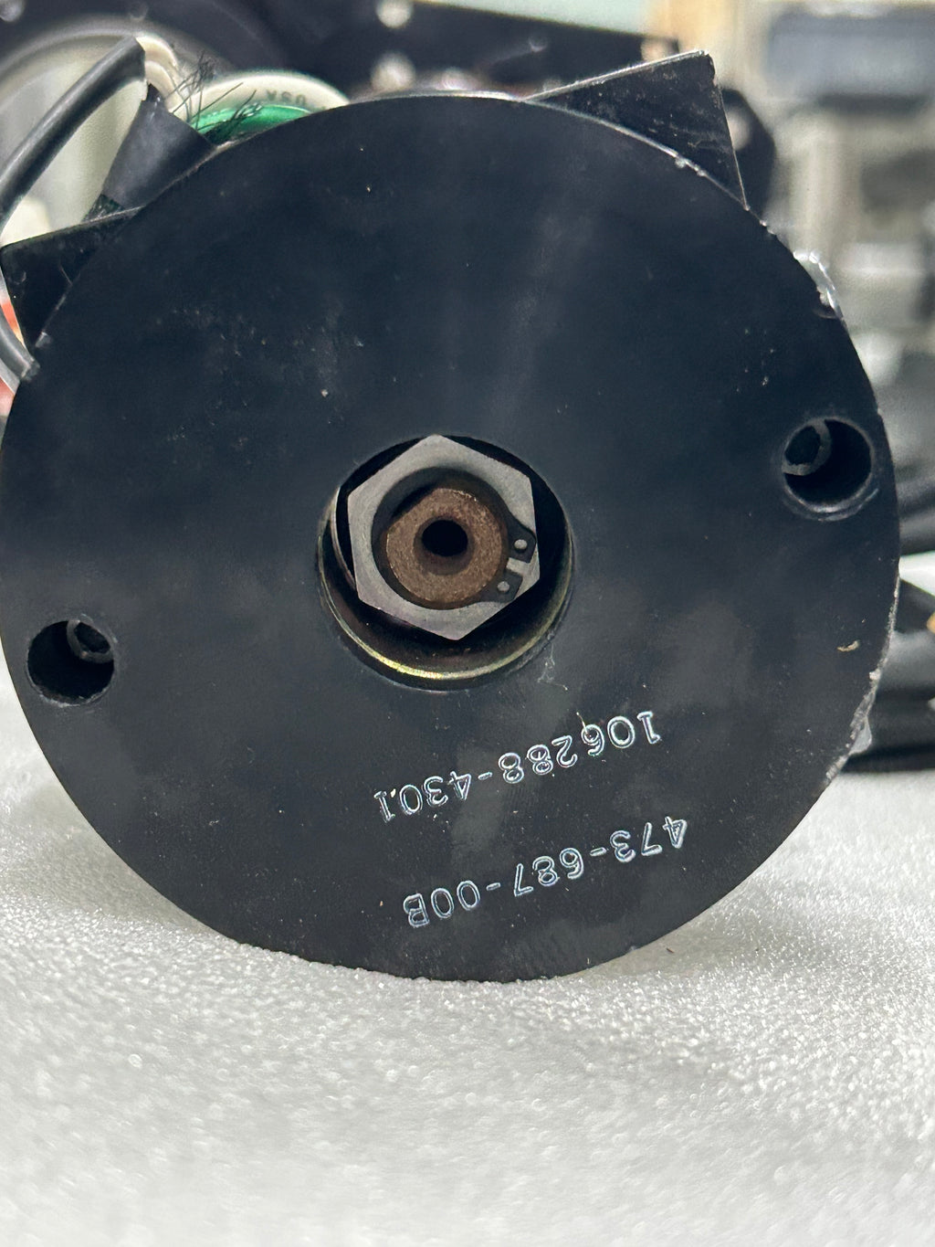 Bison 011-336-3013