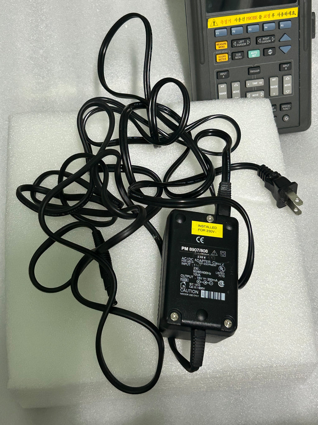 Fluke 105B Series II + PM 8907/808