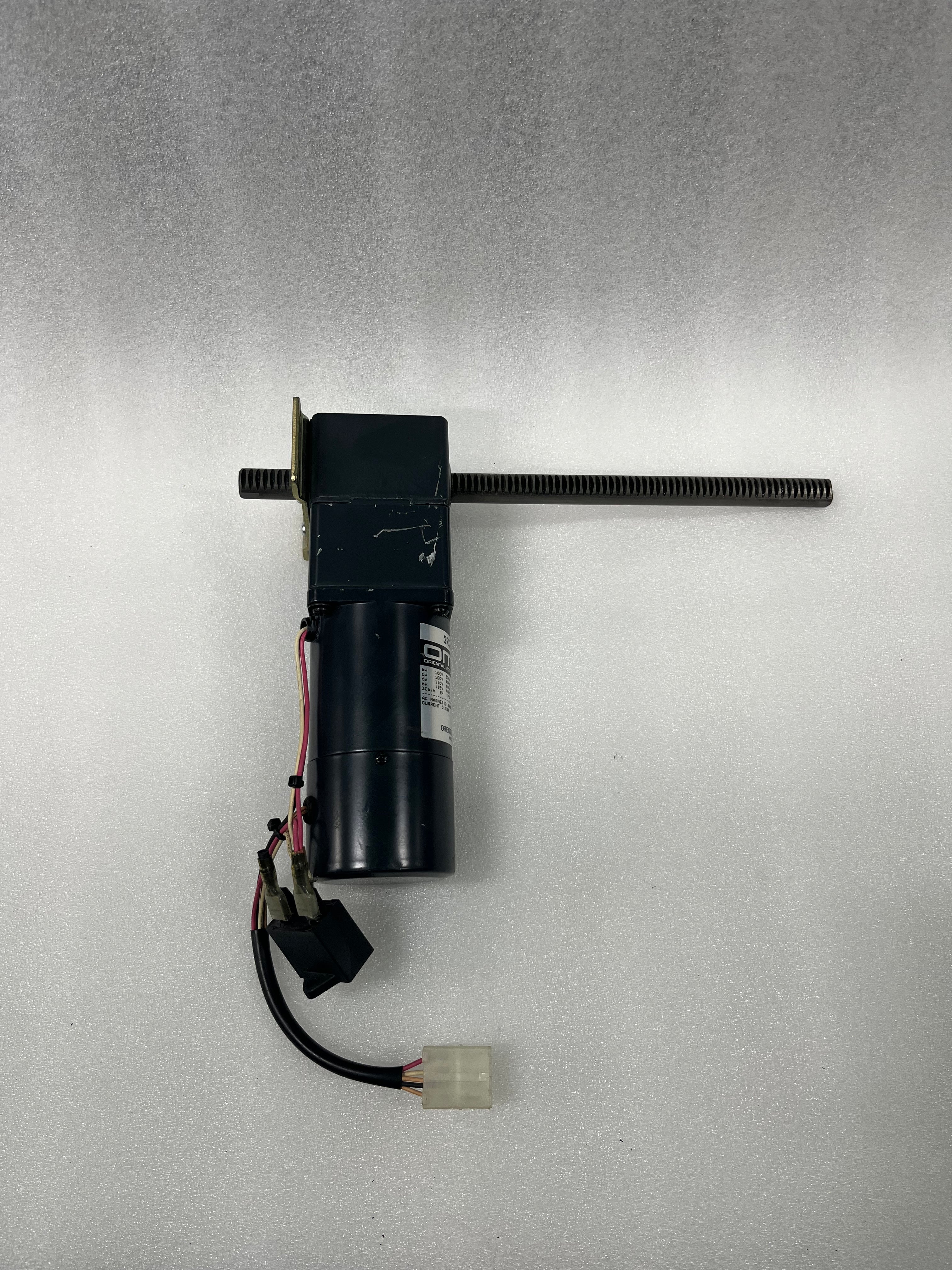 Oriental Motor 2RK6GN-AWM + 2LF10N-2