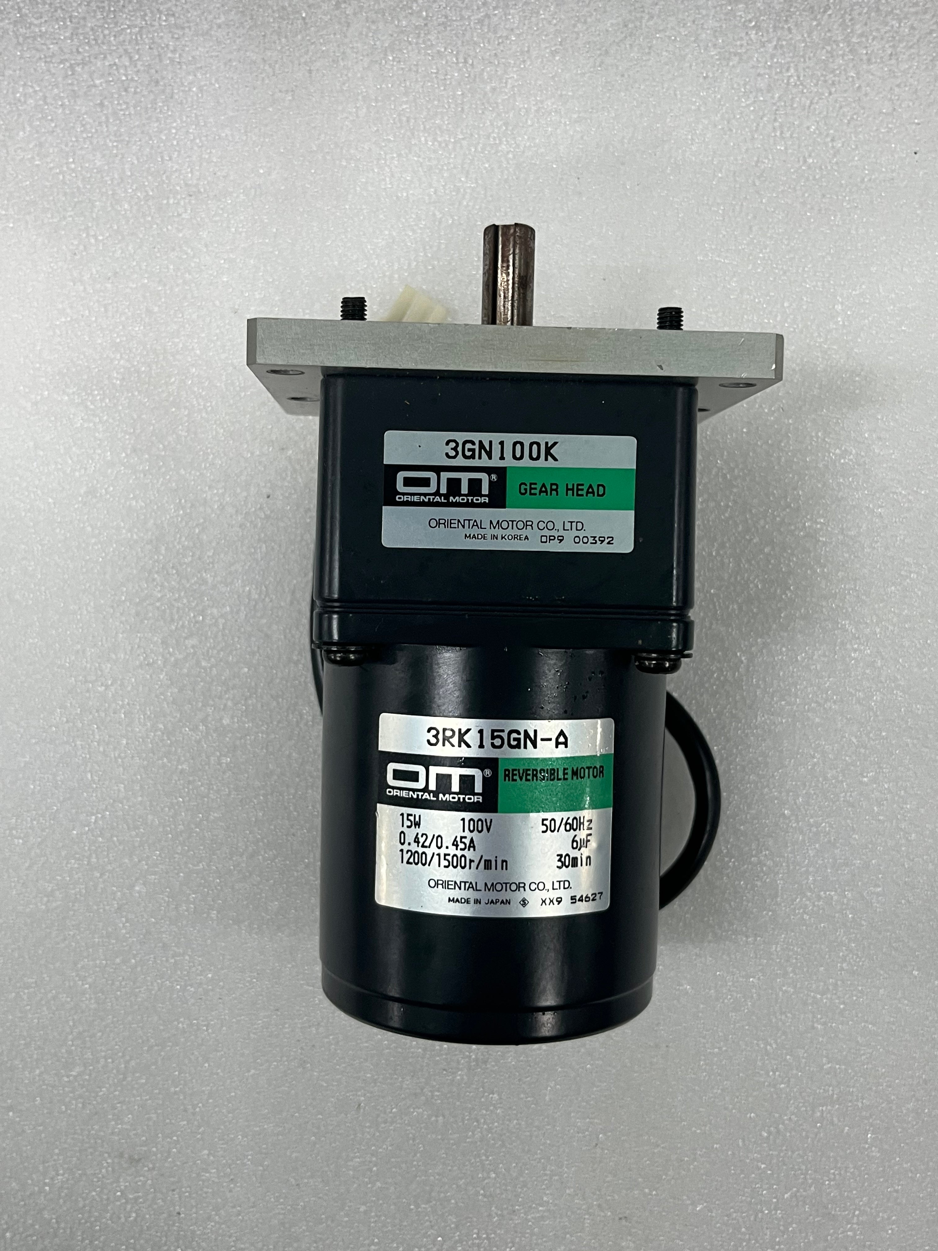 Oriental Motor 3RK15GN-A + 3GN100K