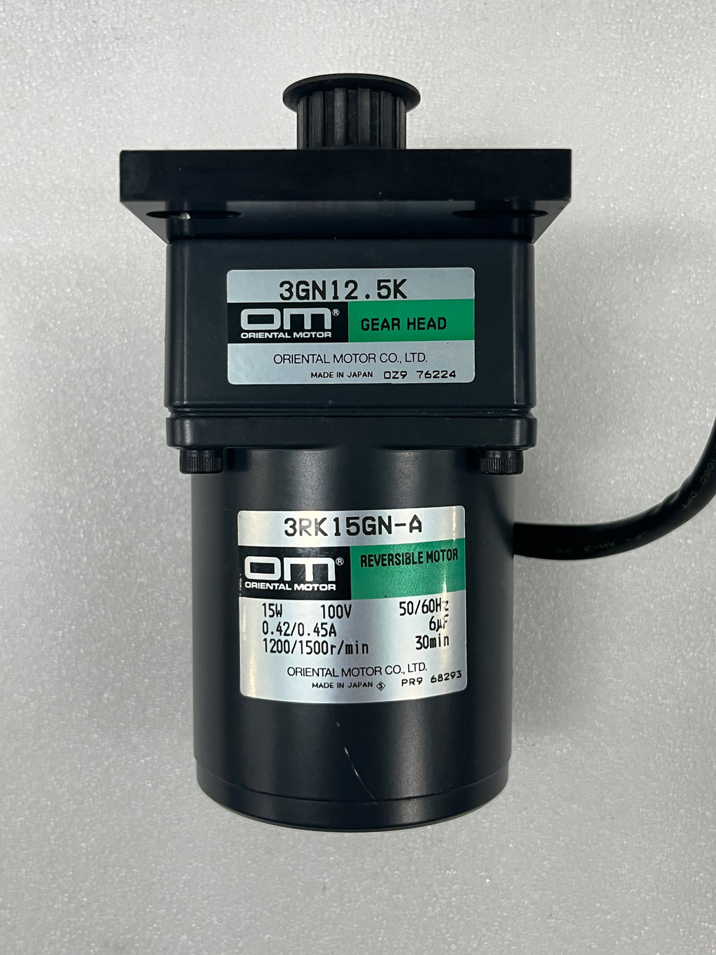 Oriental Motor 3RK15GN-A + 3GN12.5K