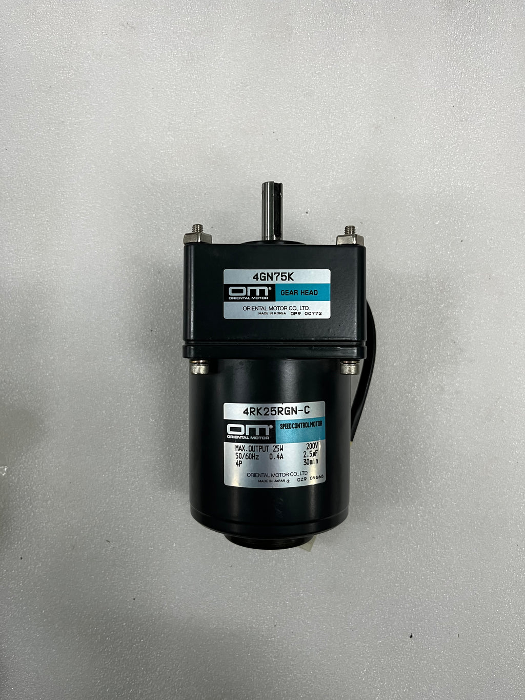 Oriental Motor 4RK25RGN-C + 4GN75K
