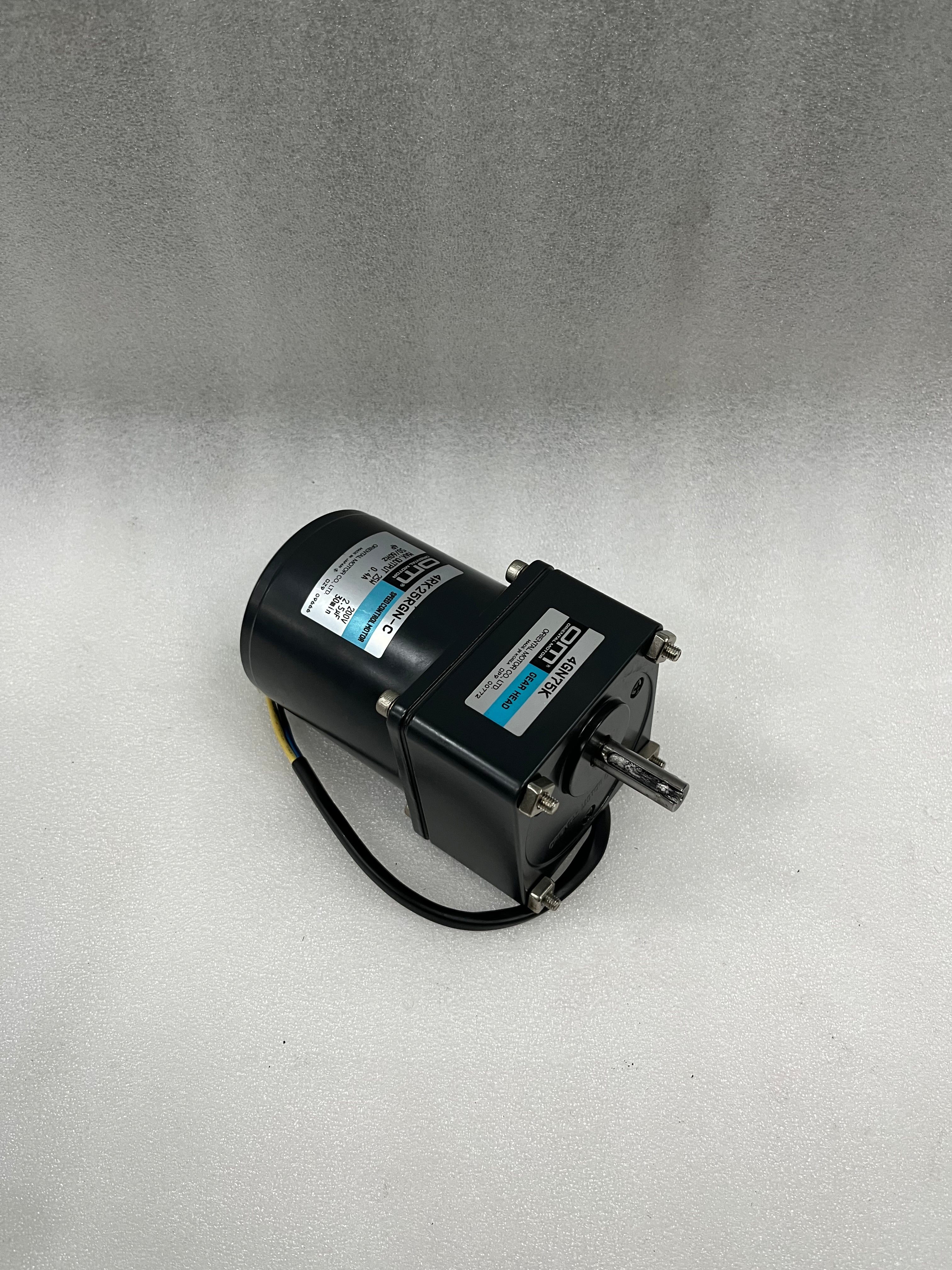 Oriental Motor 4RK25RGN-C + 4GN75K