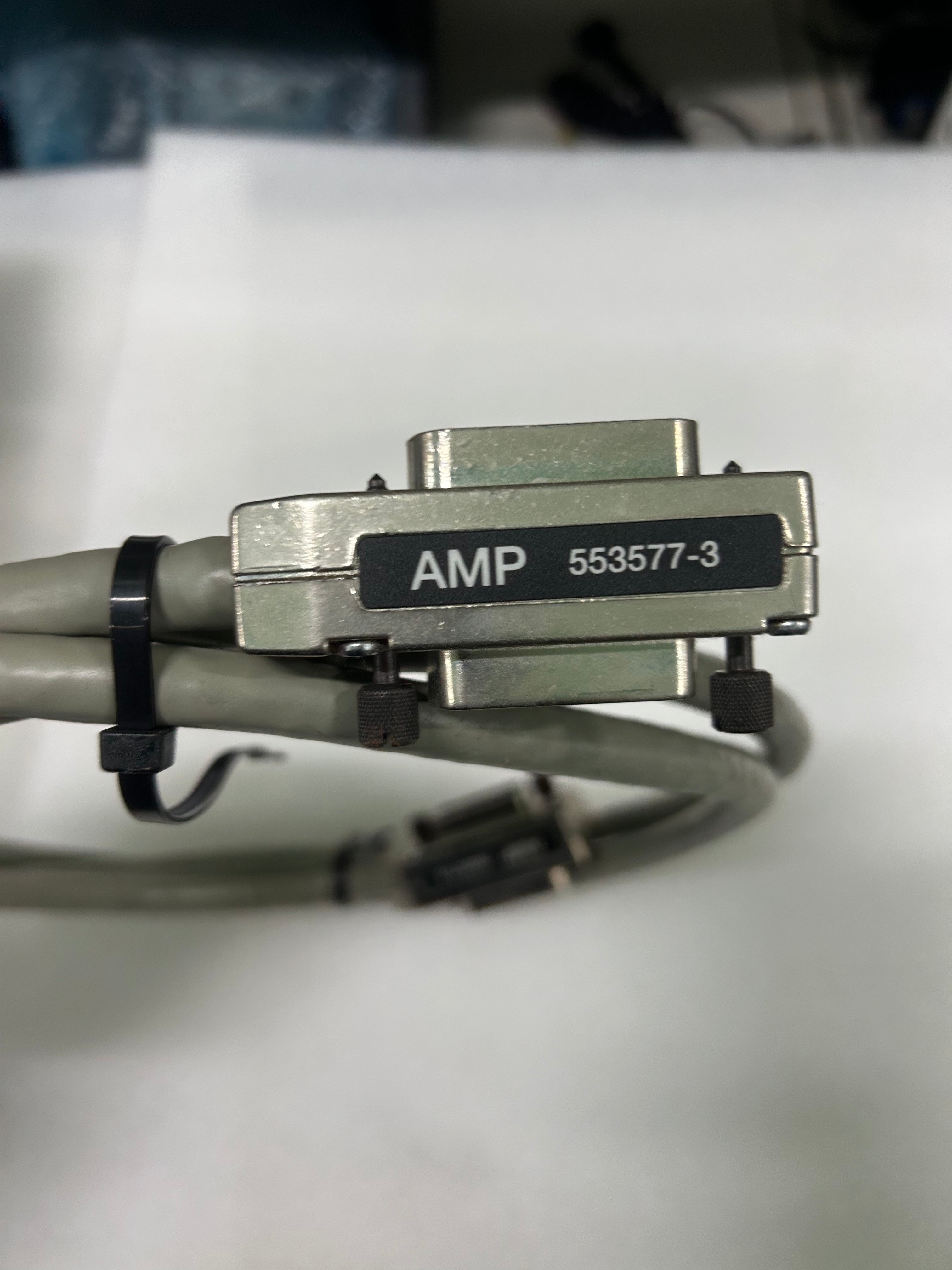 AMP 553577-3