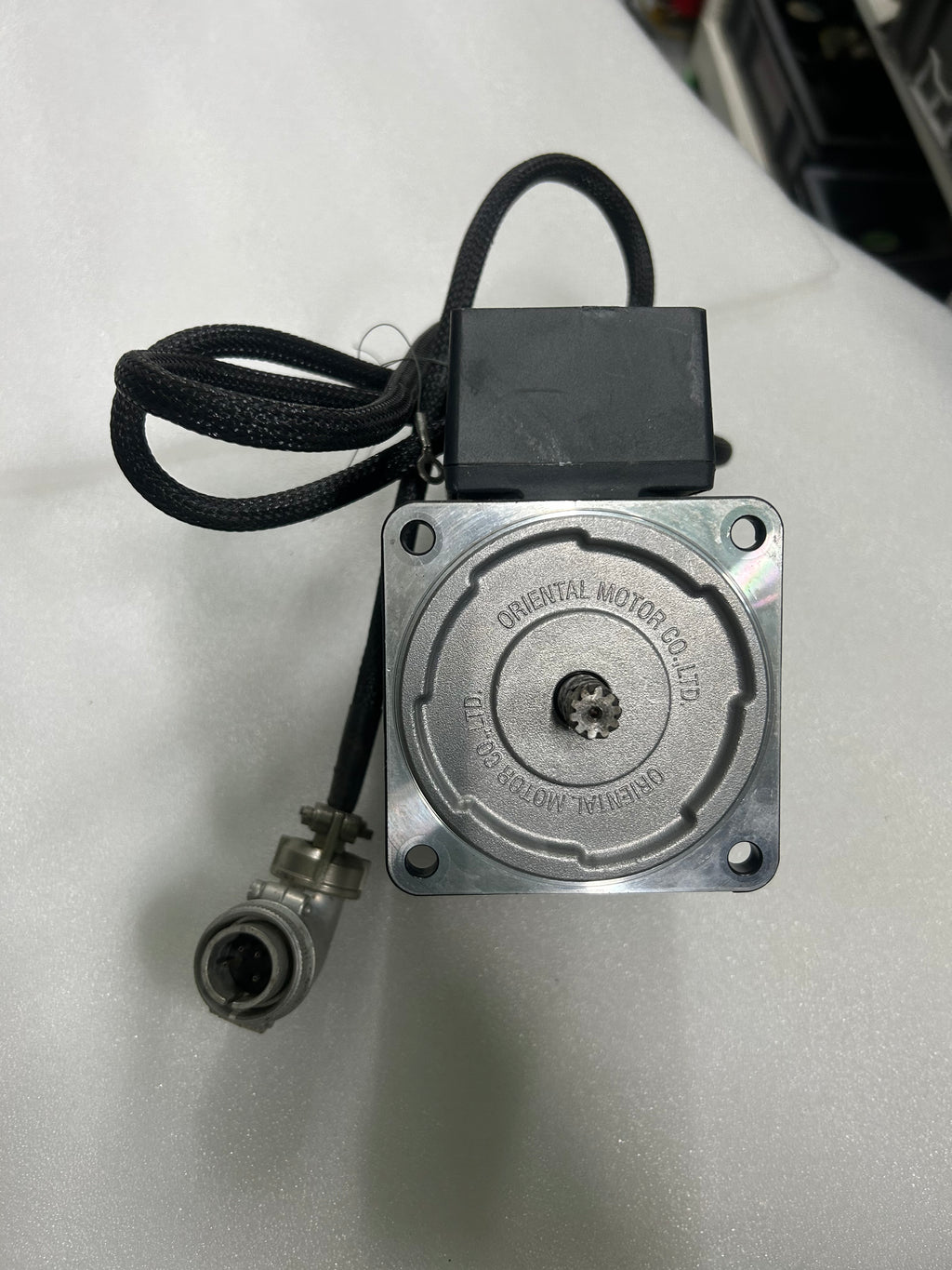 Oriental Motor 5RK60GU-CWT