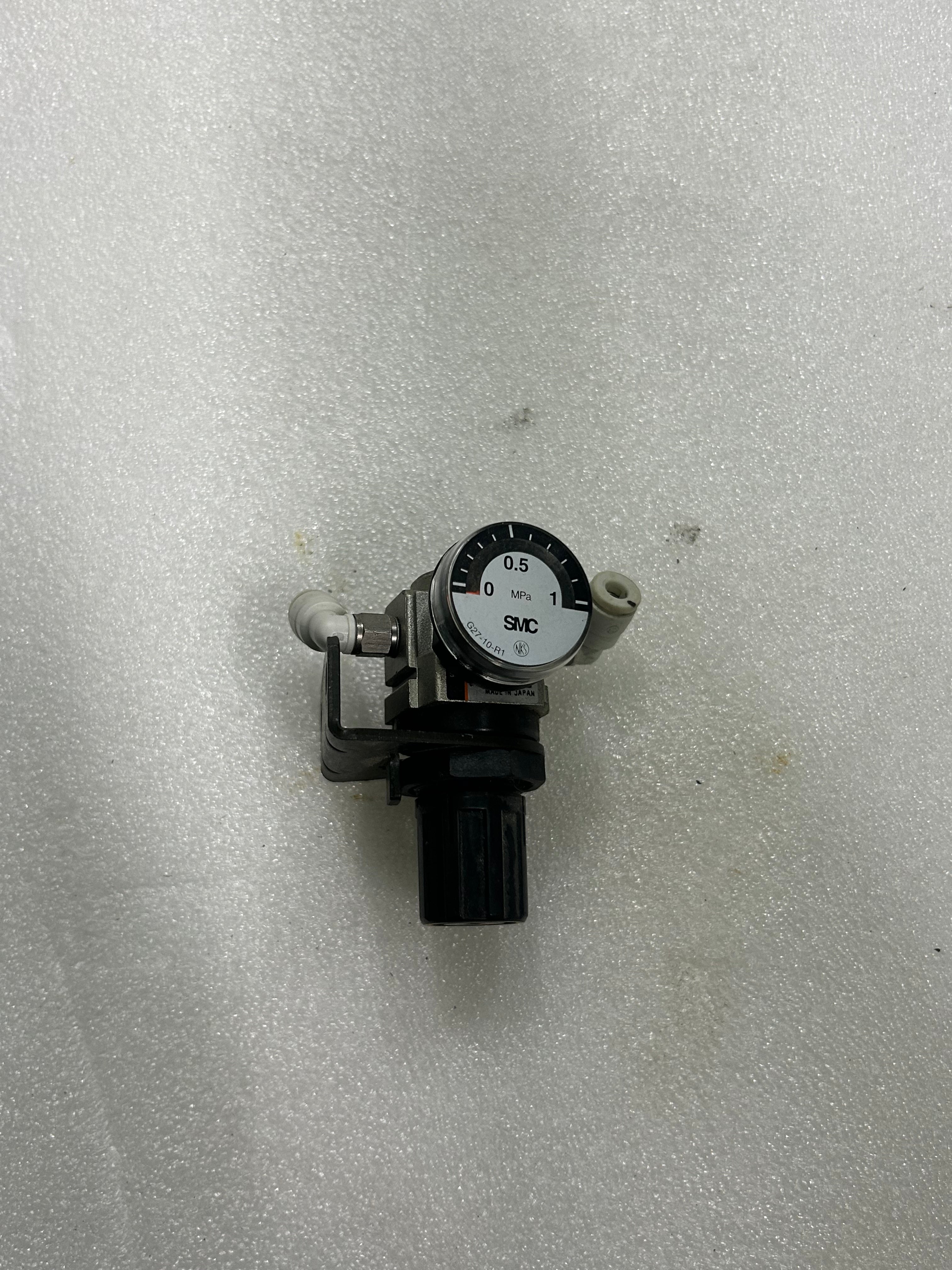 SMC AR1000 M5BG