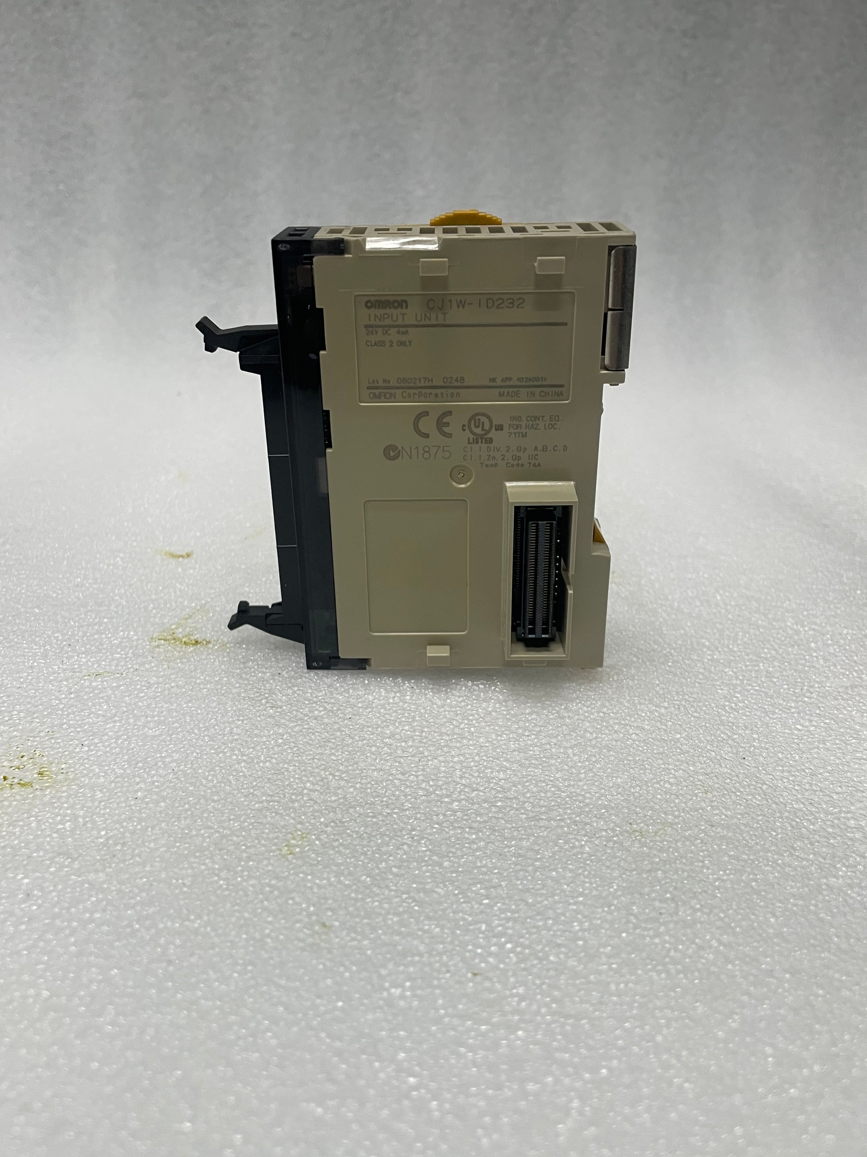 OMRON CJ1W-ID232