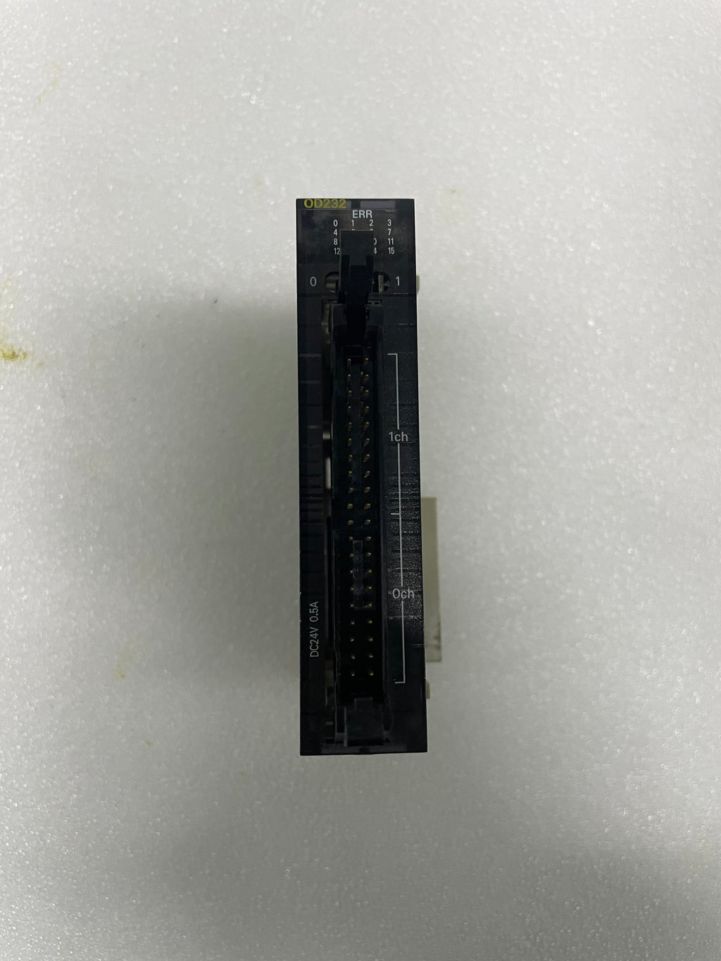 OMRON CJ1W-OD232