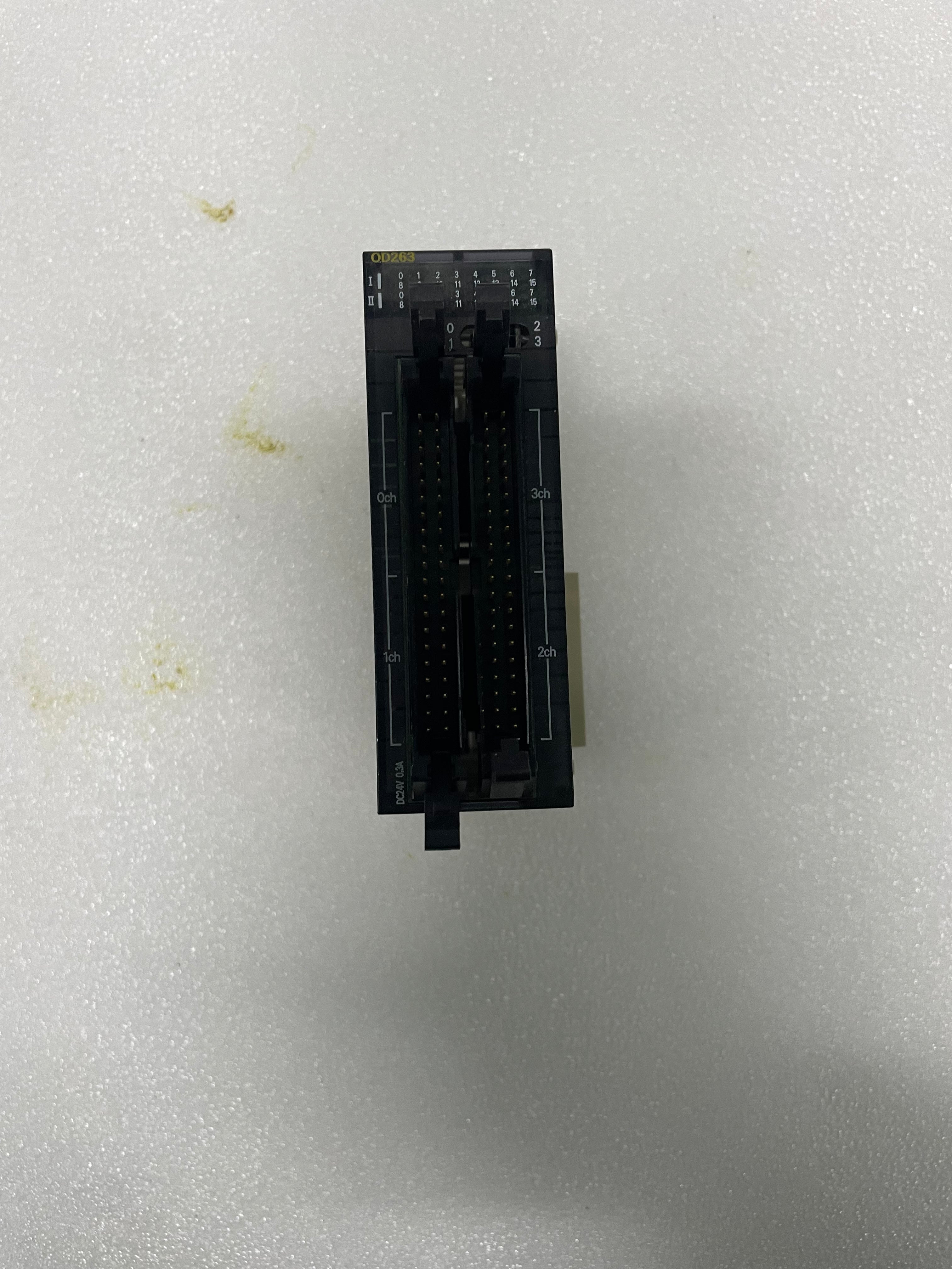 OMRON CJ1W-OD263