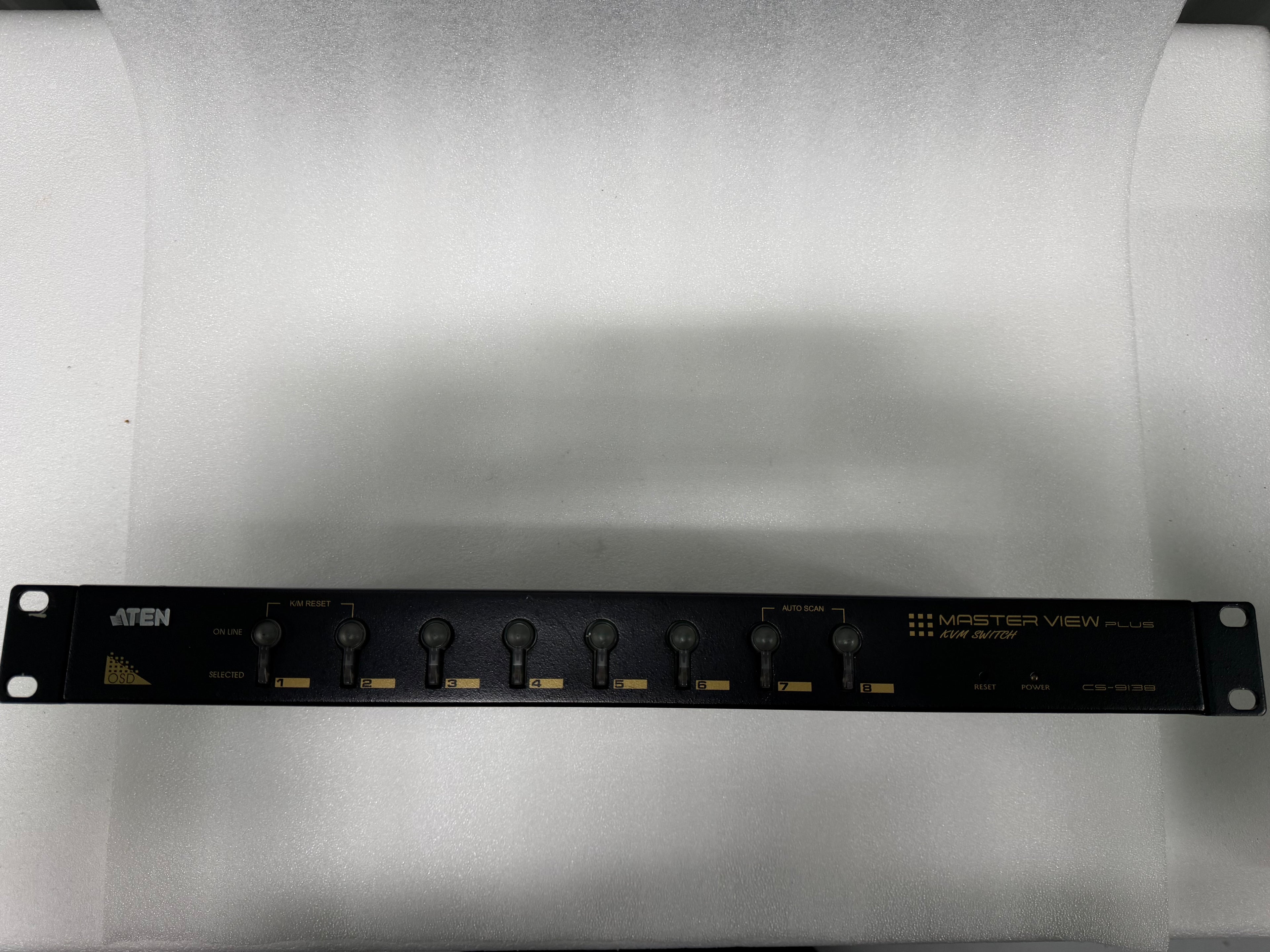 ATEN CS-9138