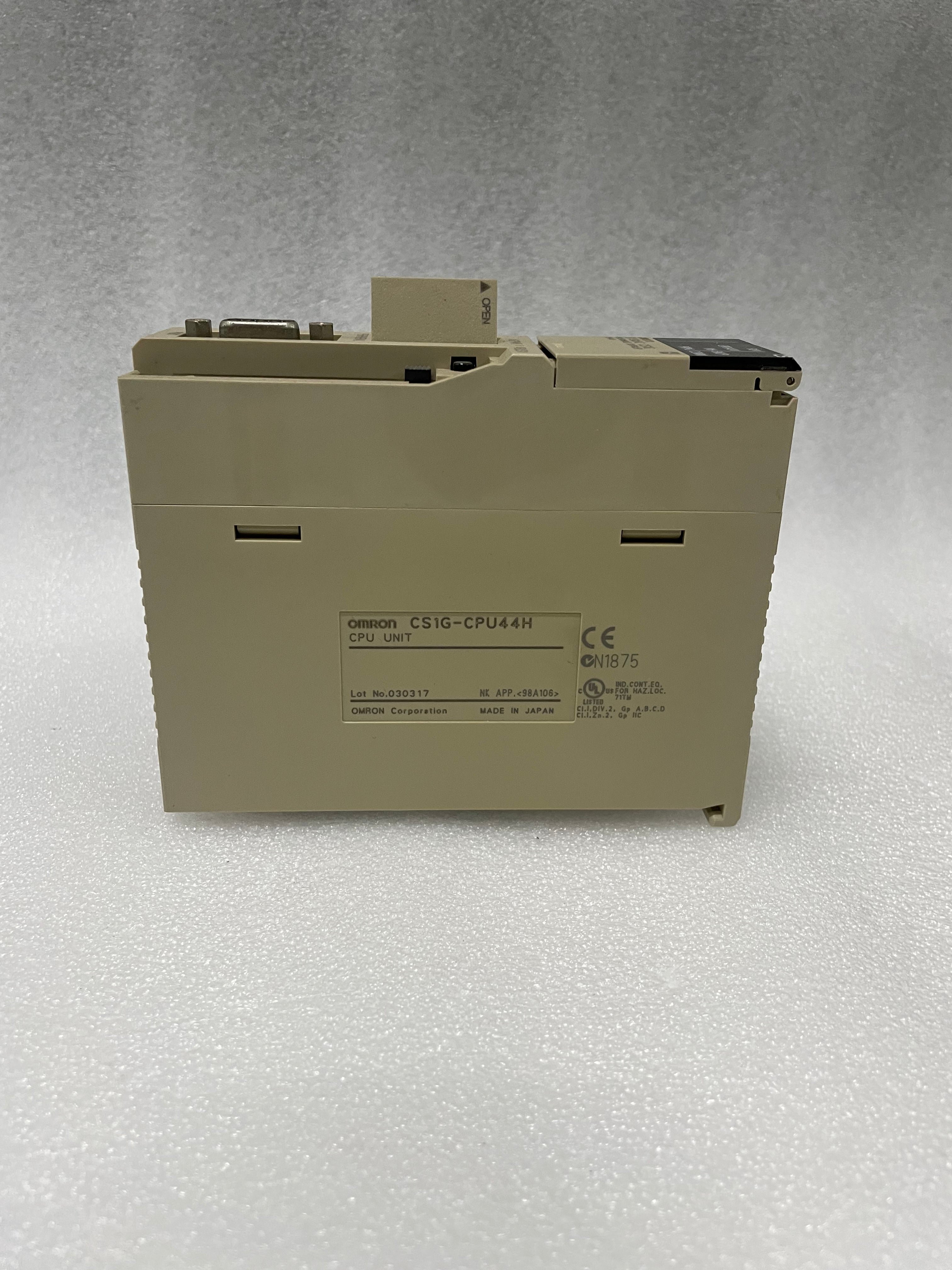 OMRON CS1G-CPU44H
