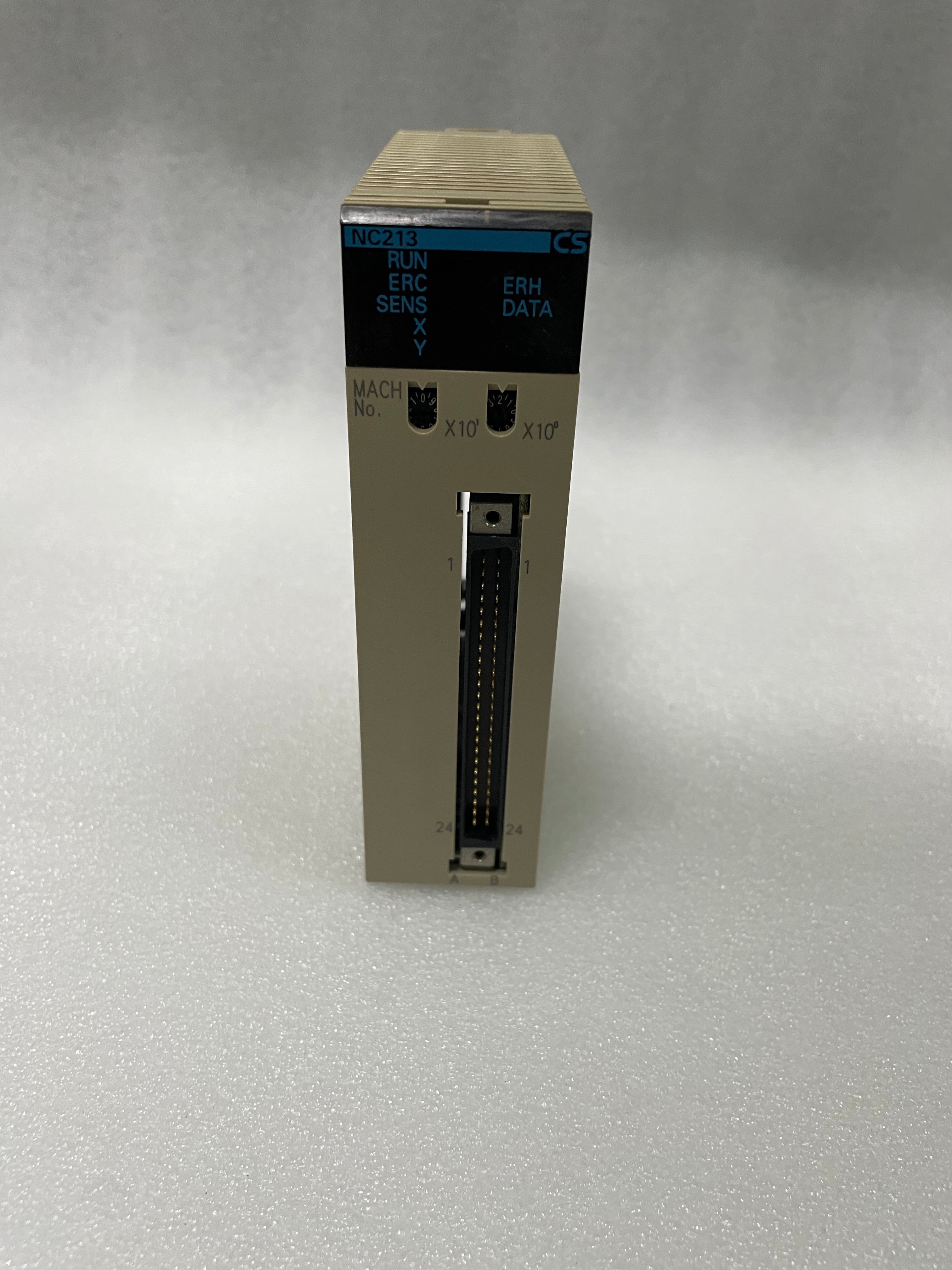 OMRON CS1W-NC213