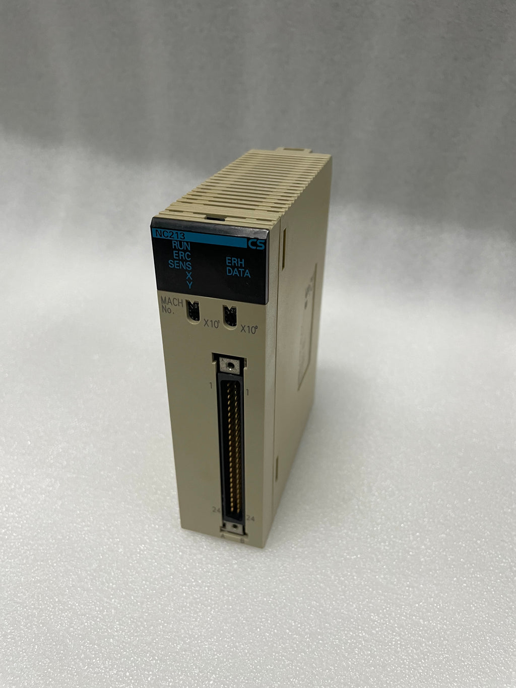 OMRON CS1W-NC213