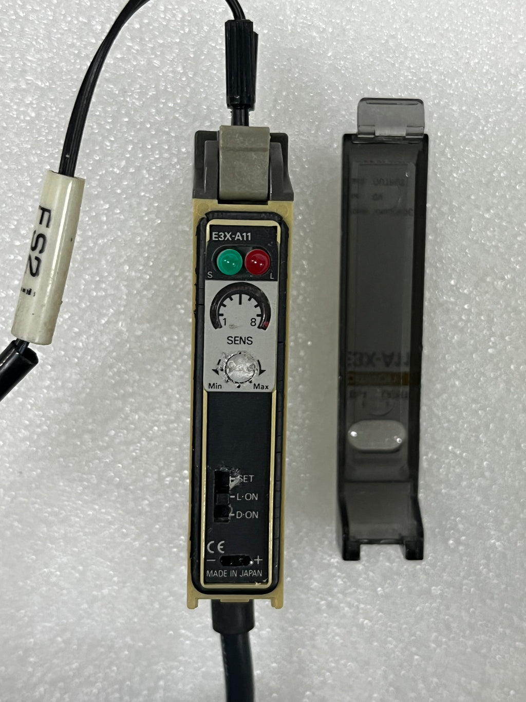 OMRON E3X-A11