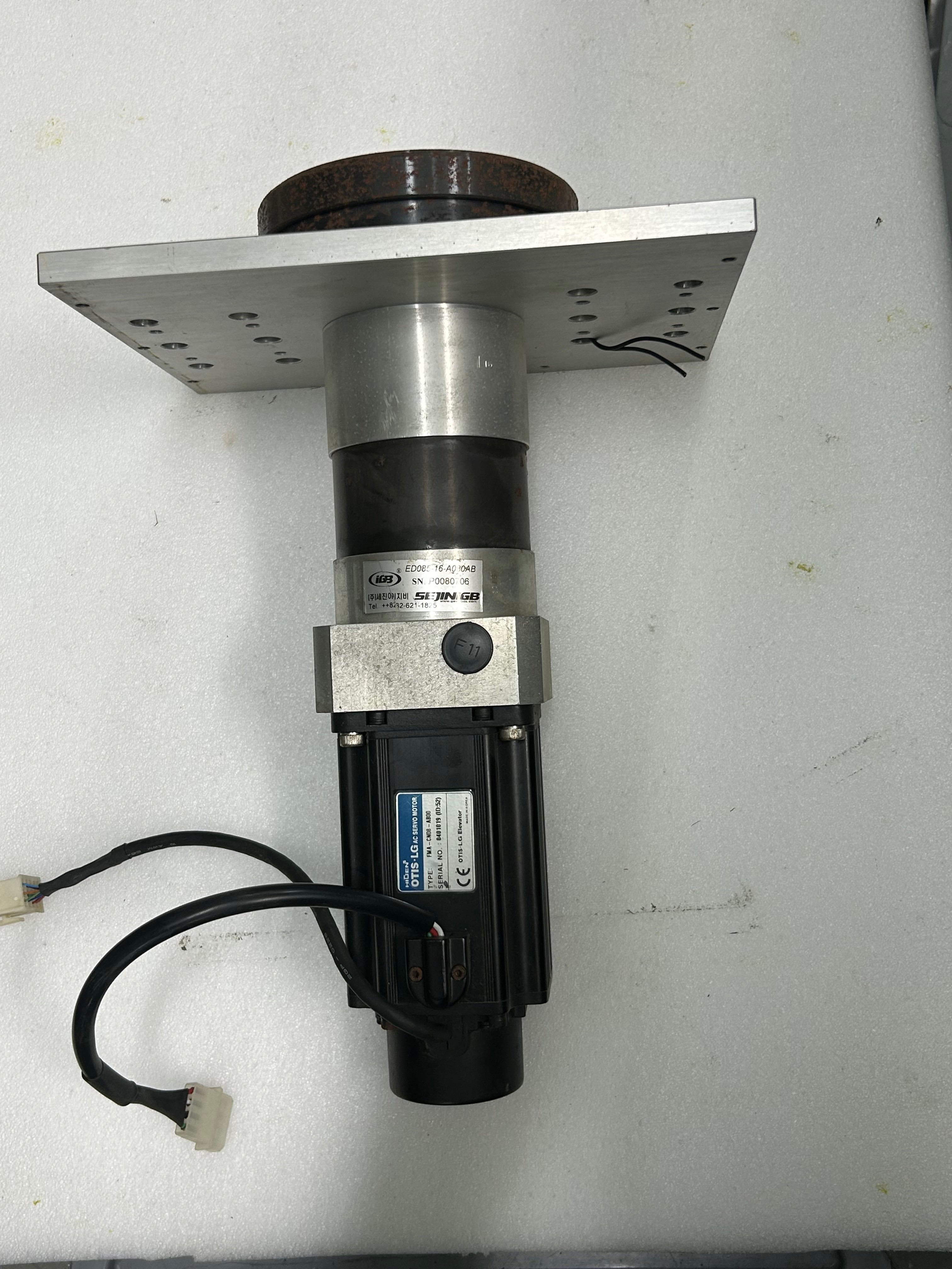 Higen FMA-CN08-AB00 + ED085-16-A080AD
