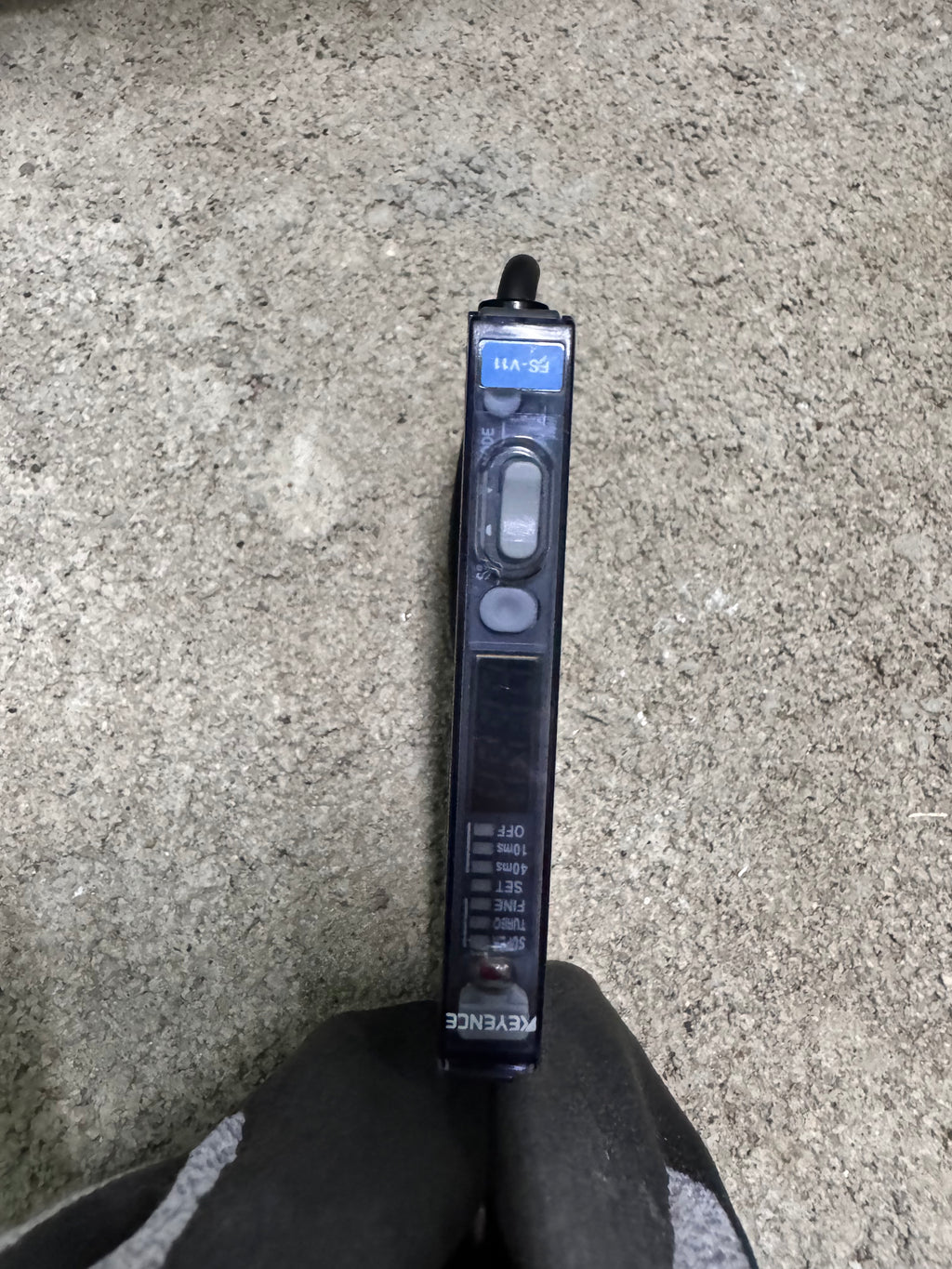 Keyence FS-V11
