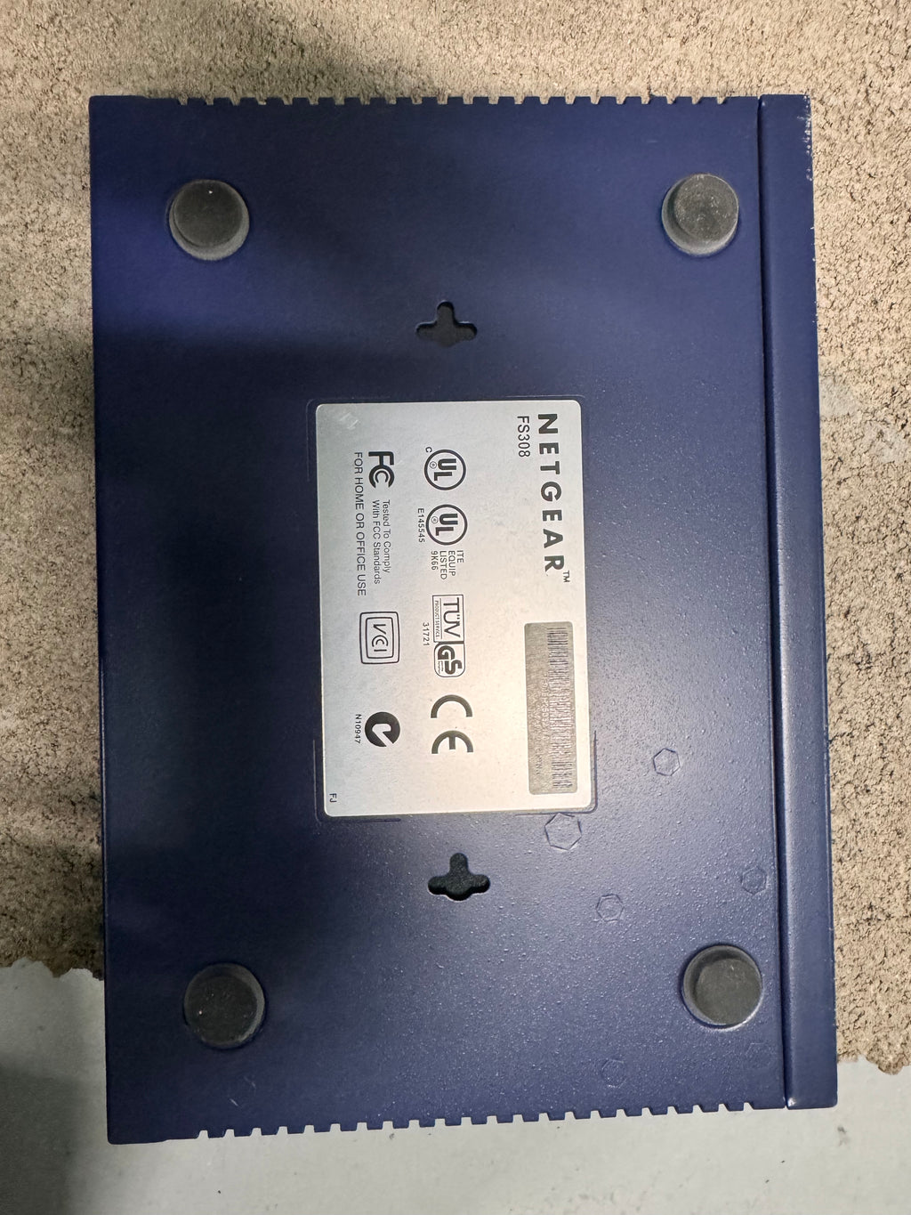NETGEAR FS308
