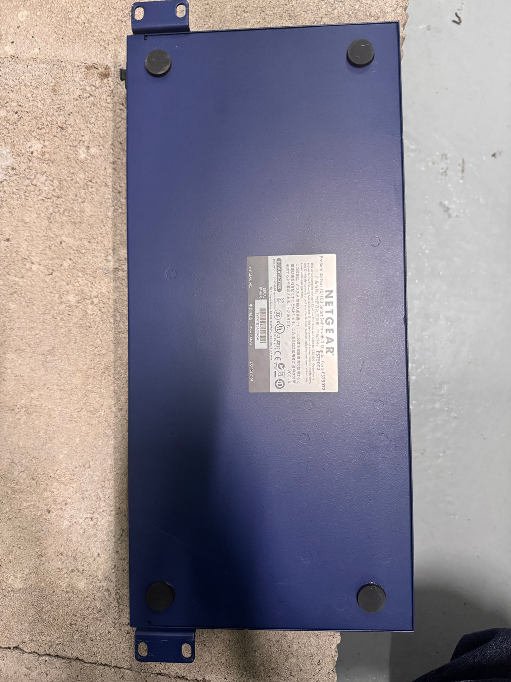 NETGEAR FS750T2