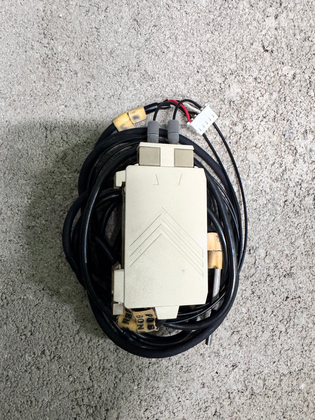 8UNX FX3-A3R