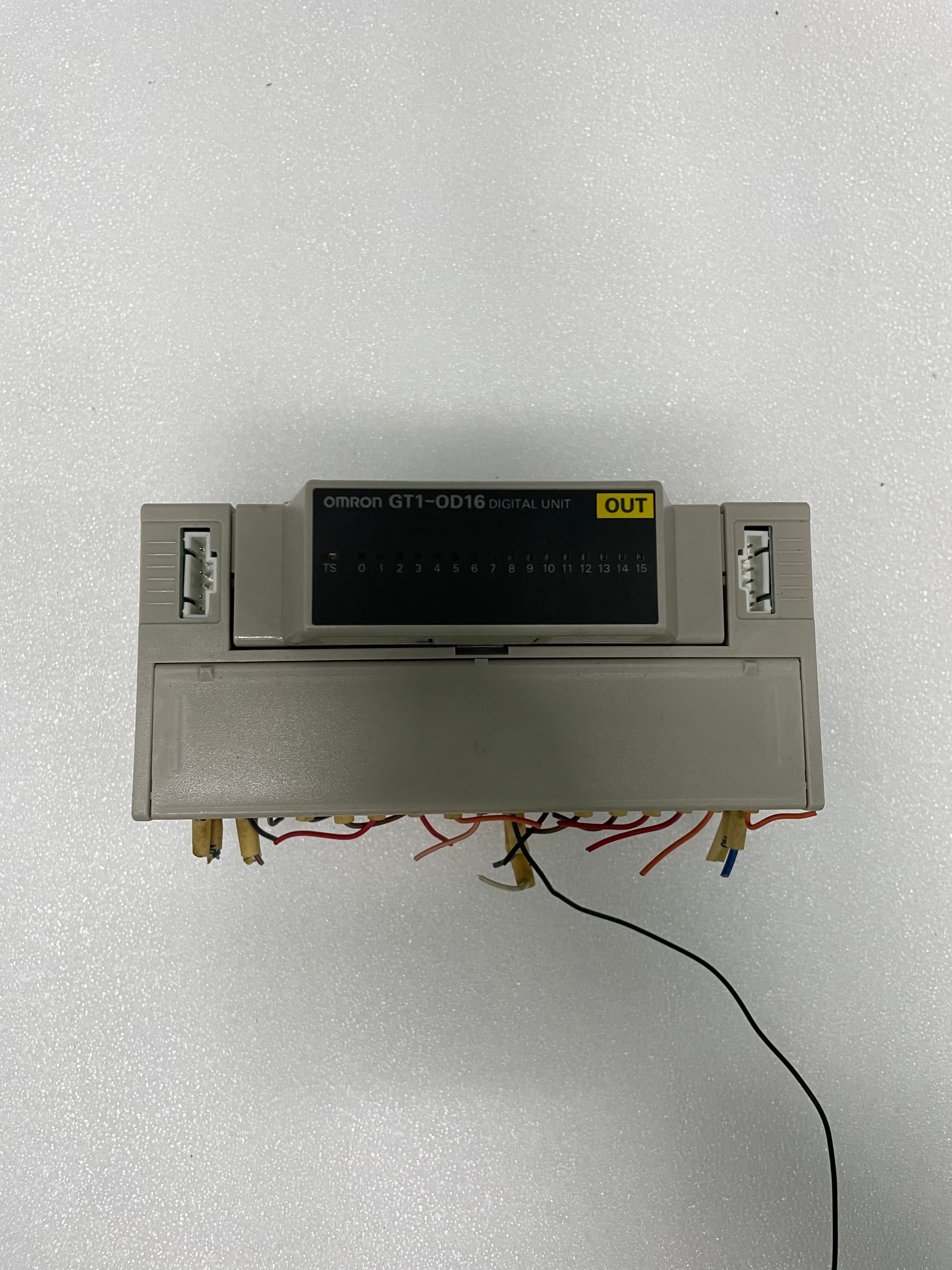 OMRON GT1-BSC02