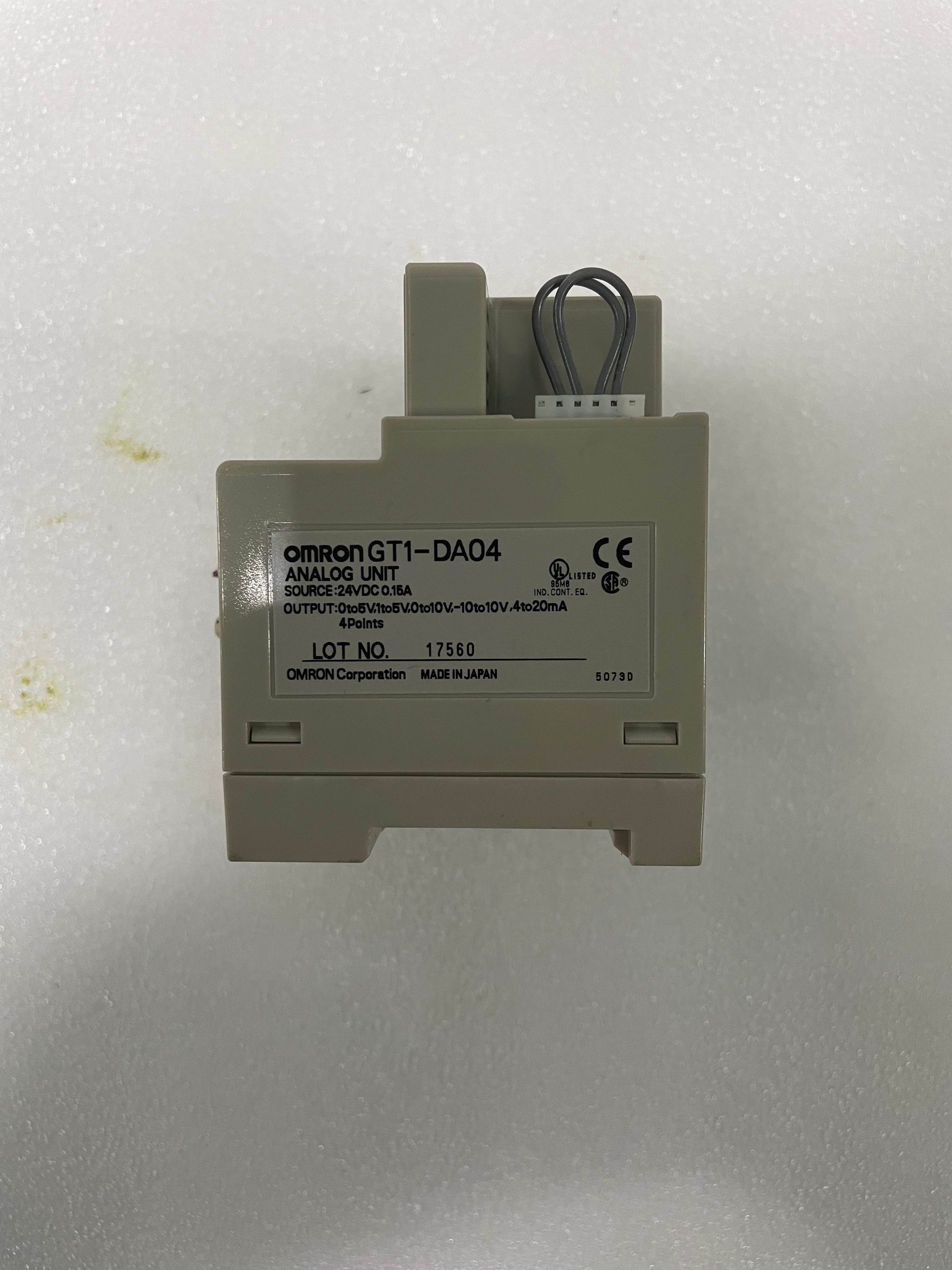 OMRON GT1-DA04