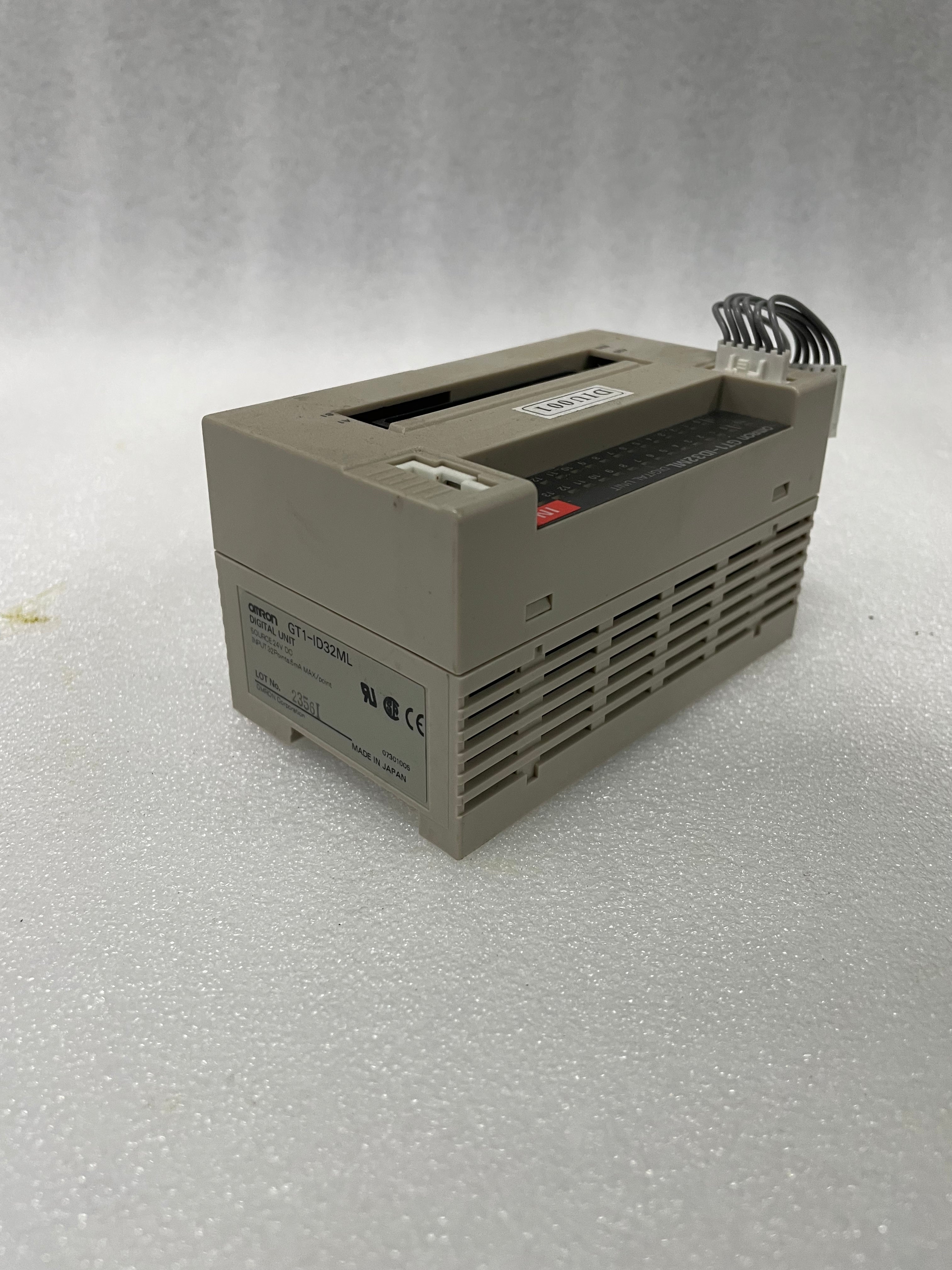 OMRON GT1-ID32ML