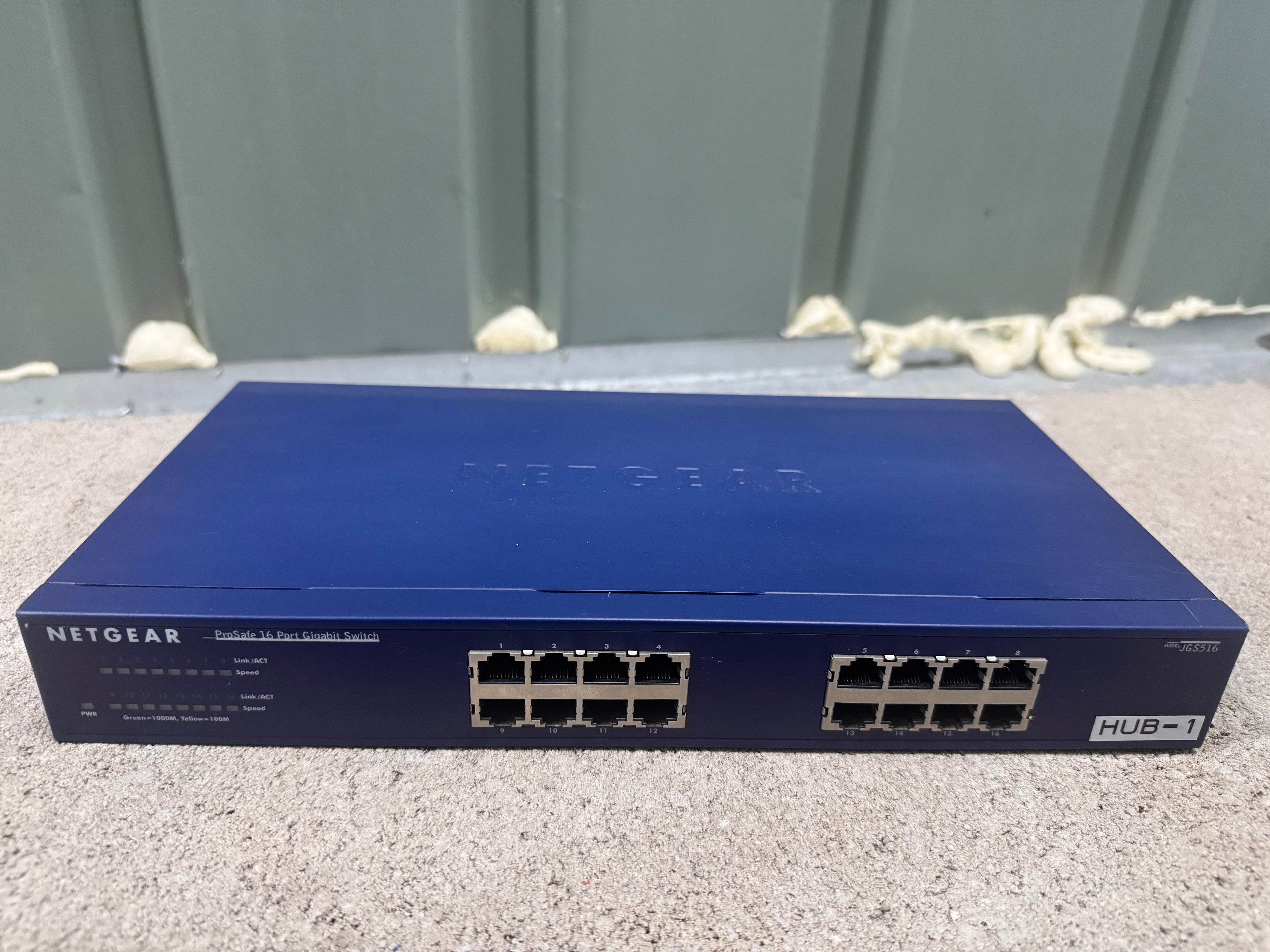 NETGEAR JGS516