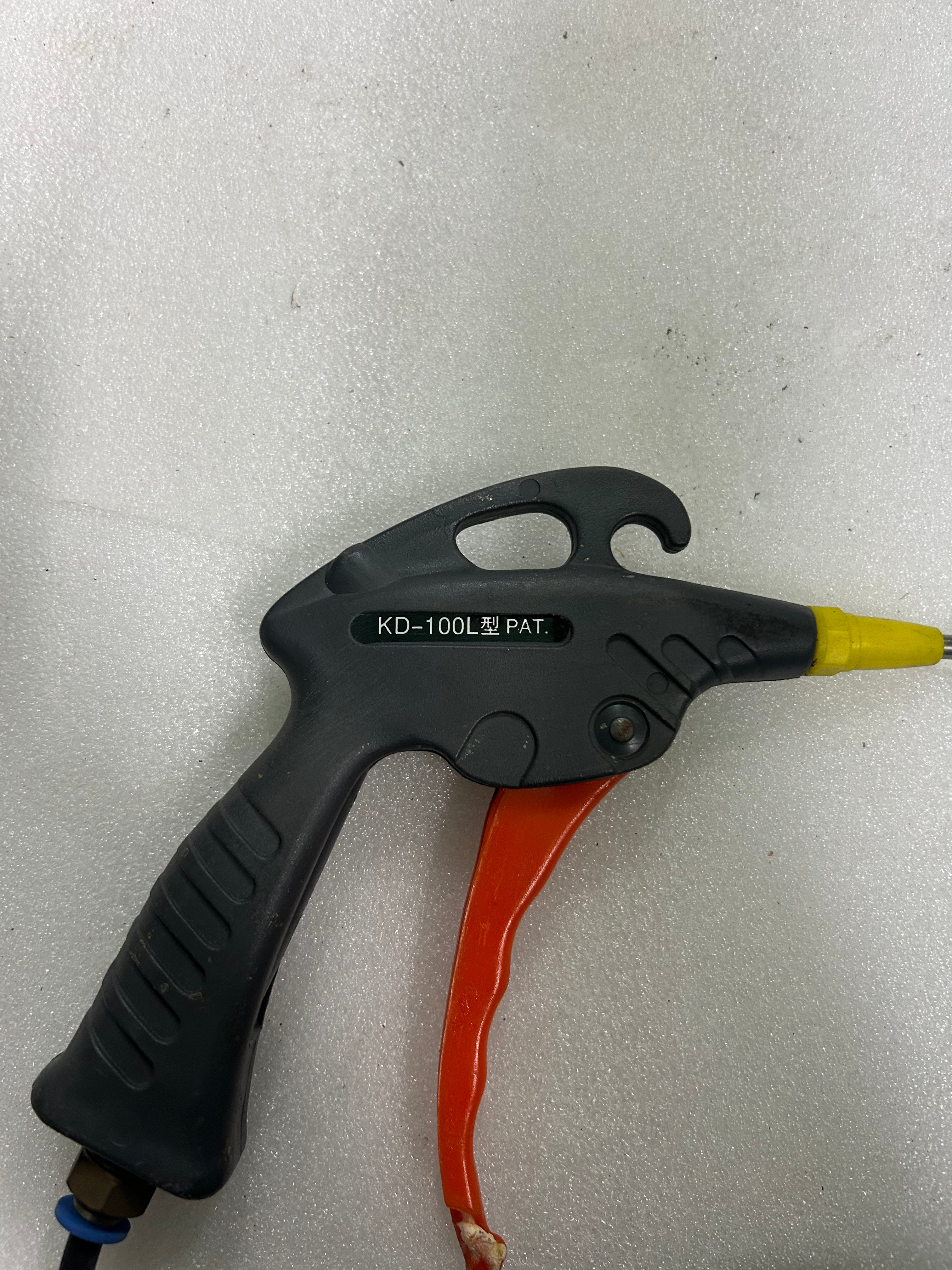 KumKang Precision KD-100L