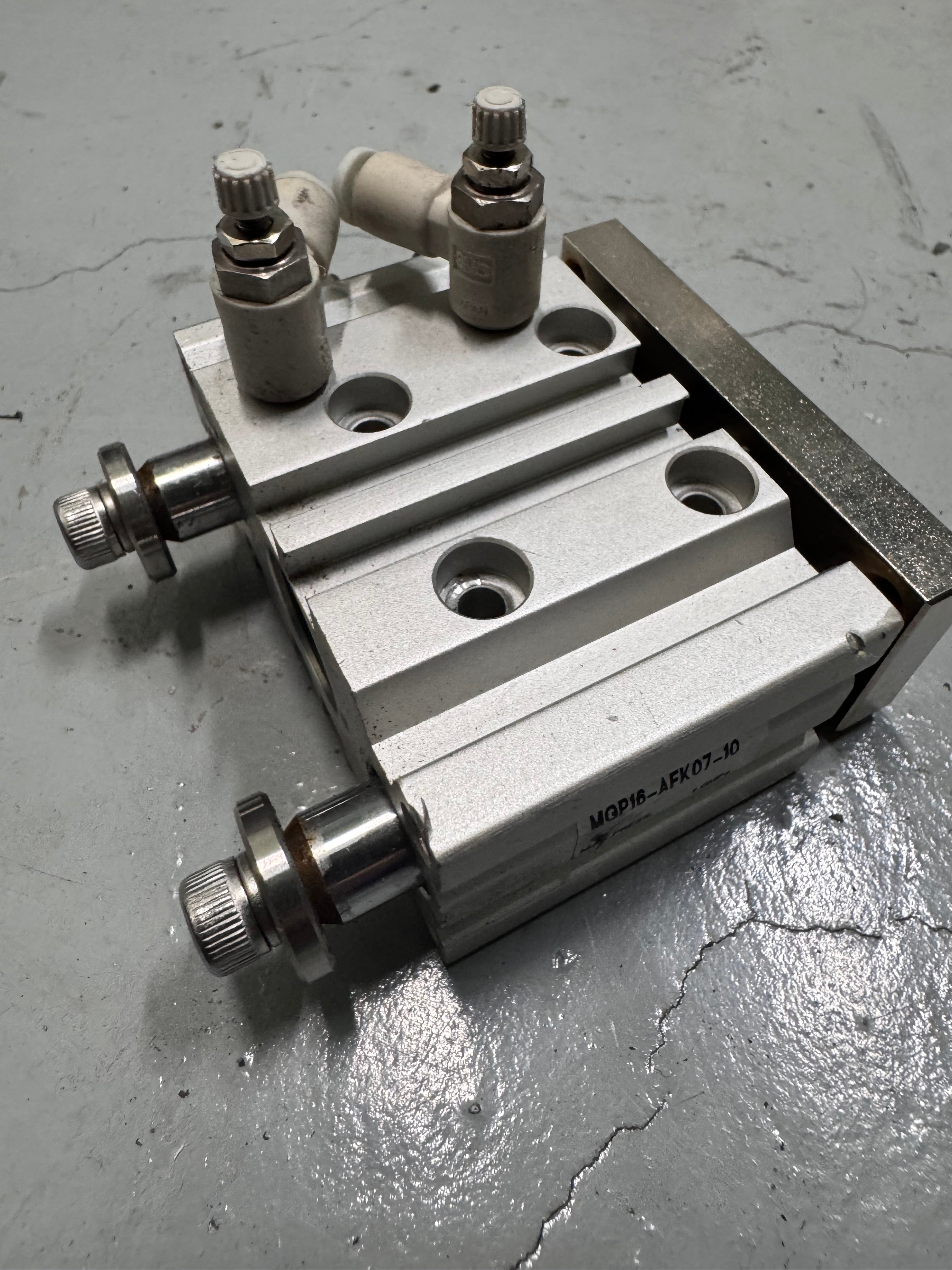 SMC MGP16-AFK07-10