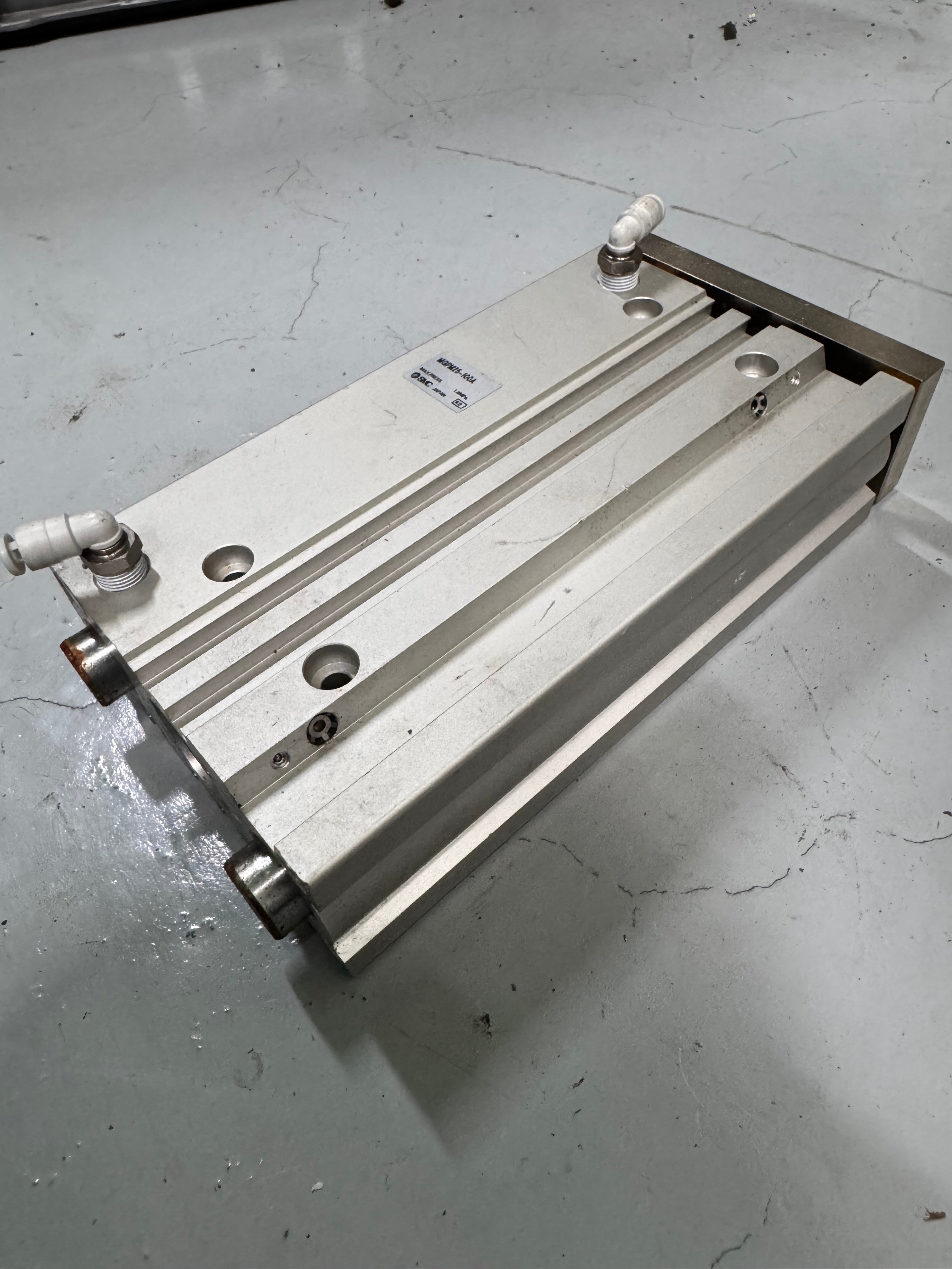 SMC MGPM25-100A