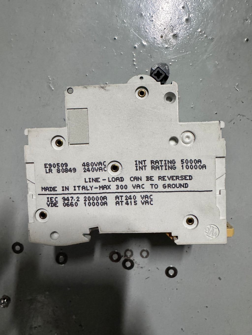 Merlin Gerin Multi9 C60N 50A-type D 480VAC