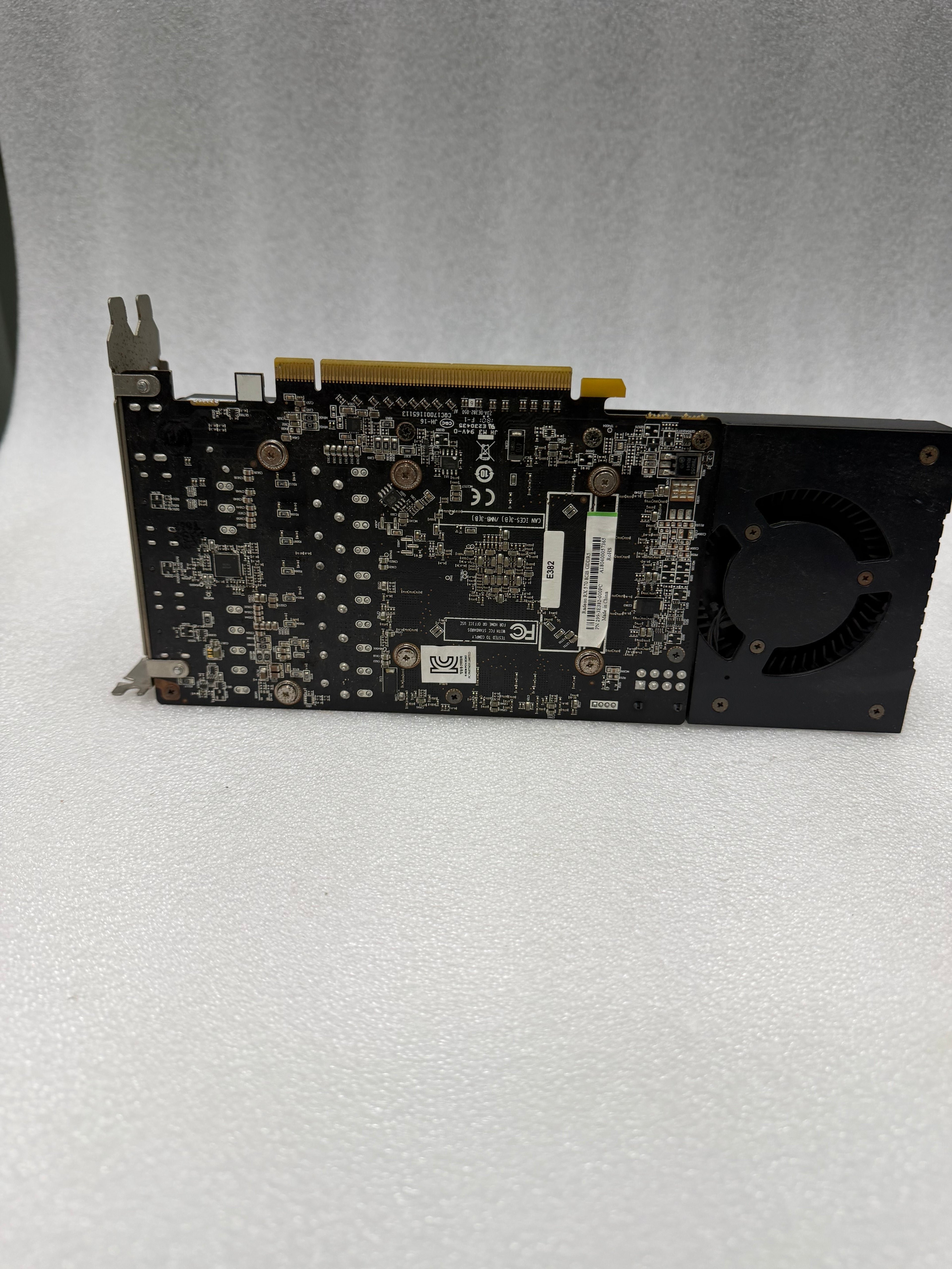 Radeon RX 570 8GB