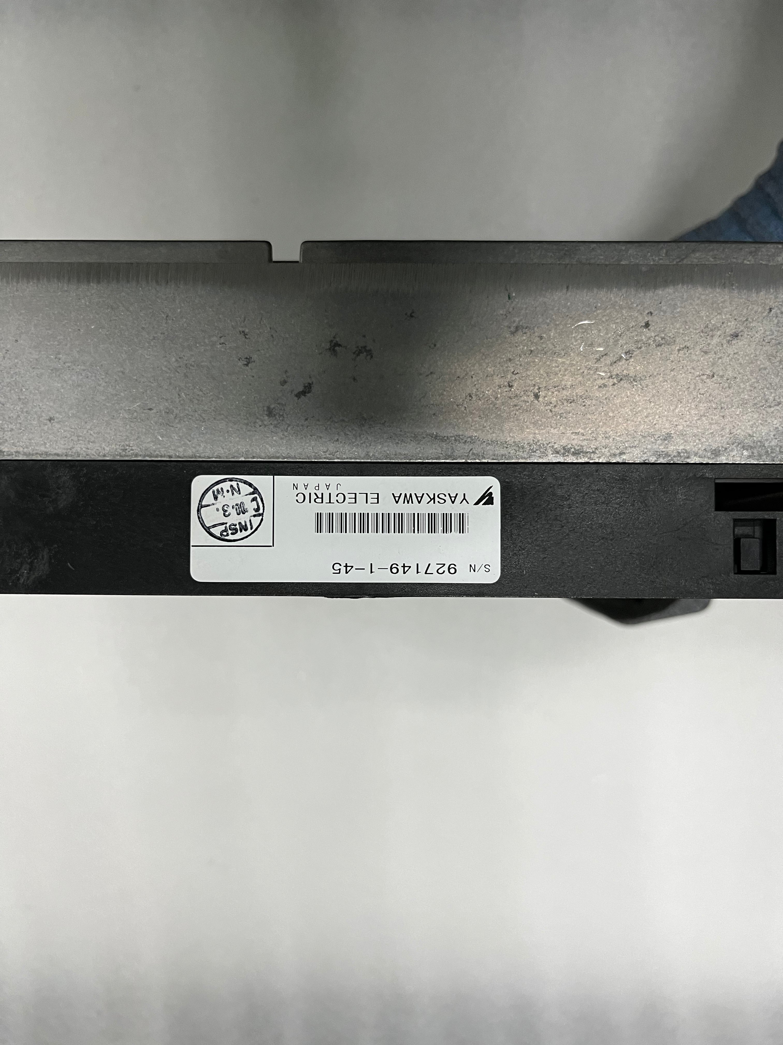 YASKAWA CACR-PR01AD4QRY75