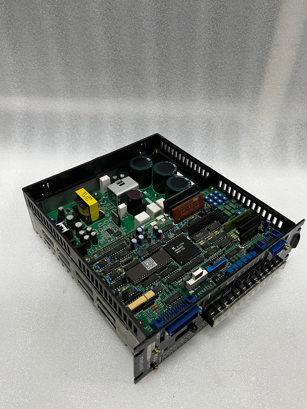YASKAWA CACR-PR01AD4QRY75