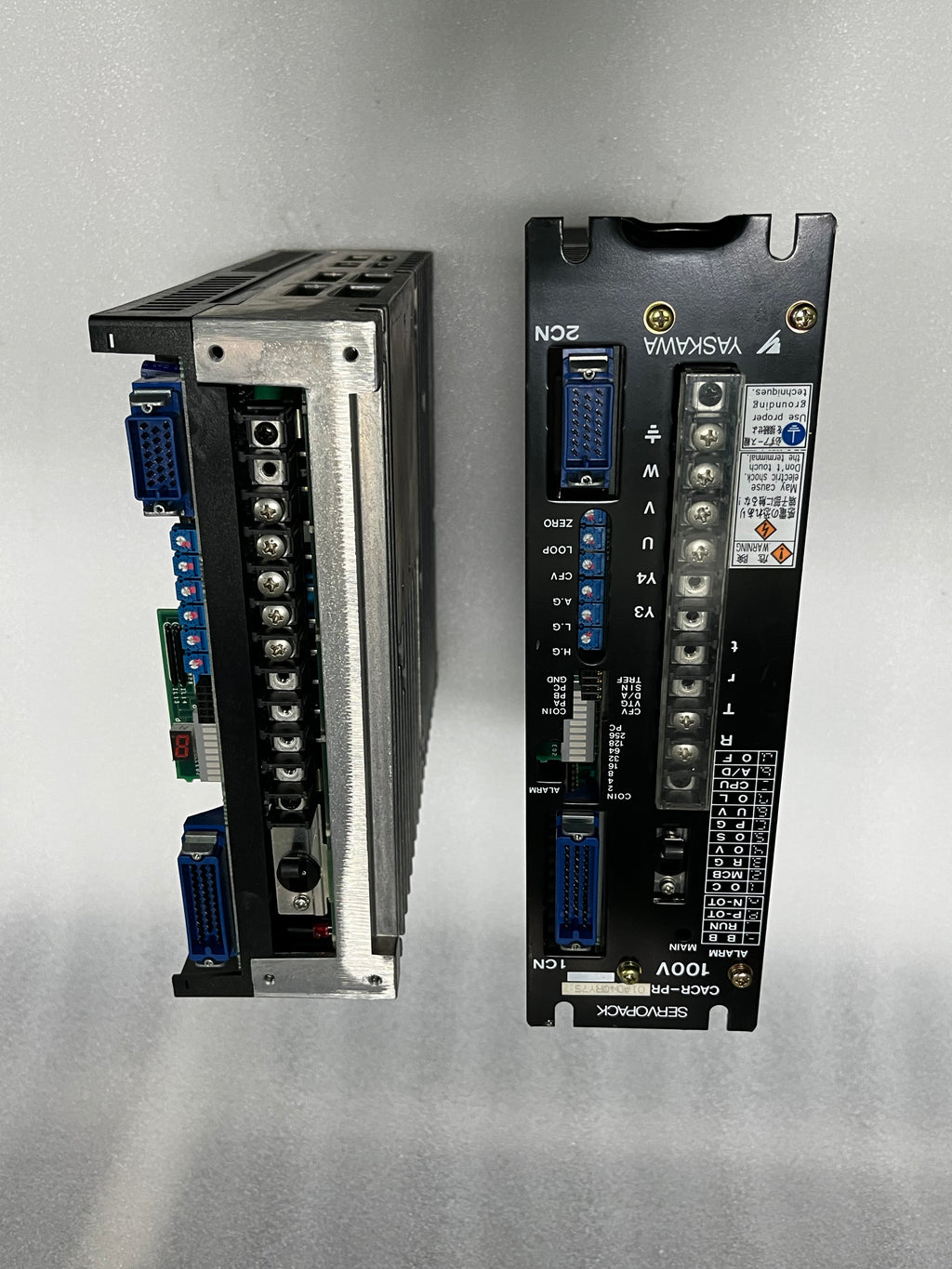 YASKAWA CACR-PR01AD4QRY75