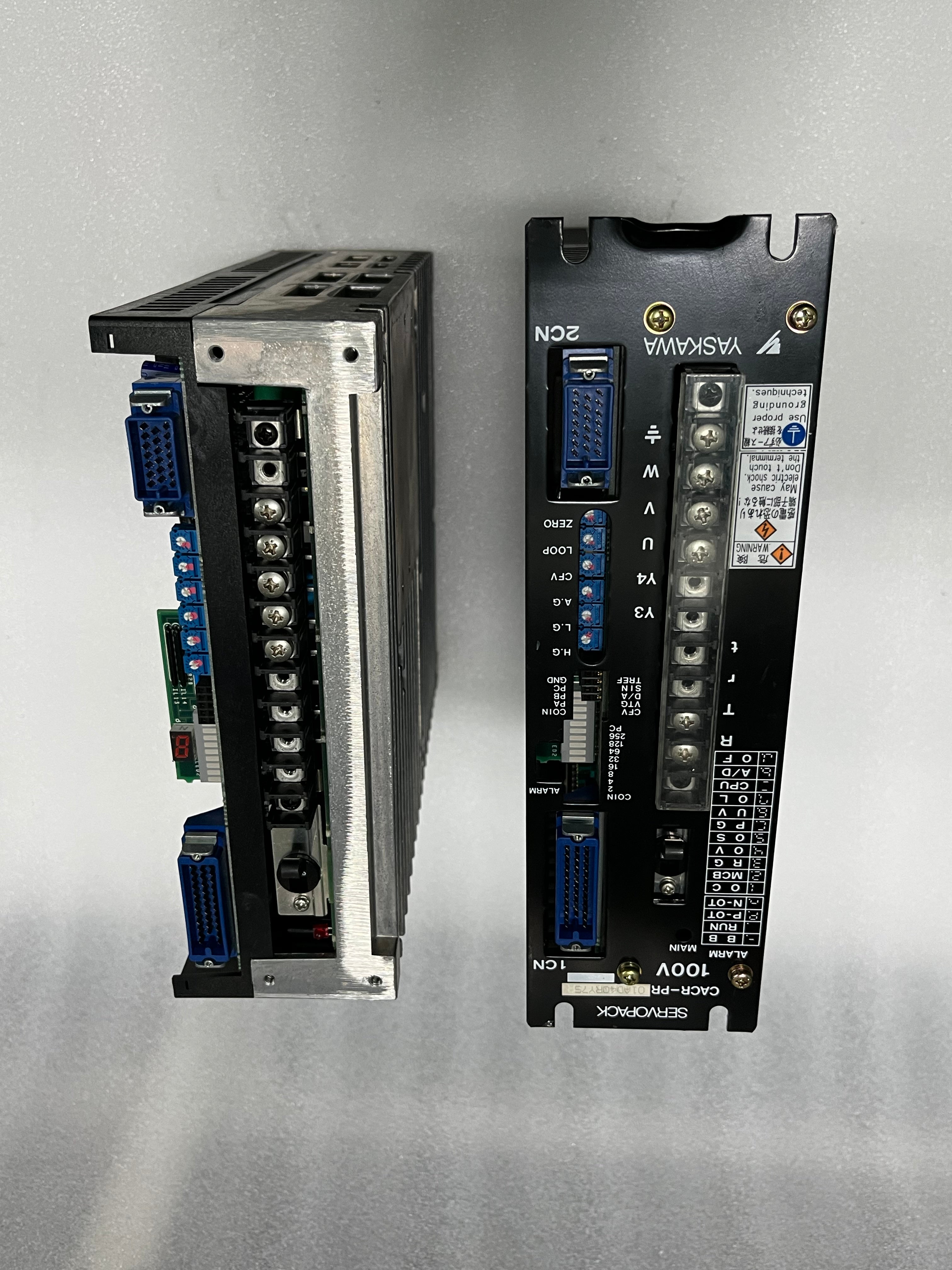YASKAWA CACR-PR01AD4QRY75