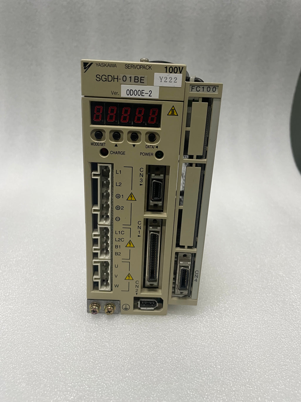 YASKAWA SGDH01BE
