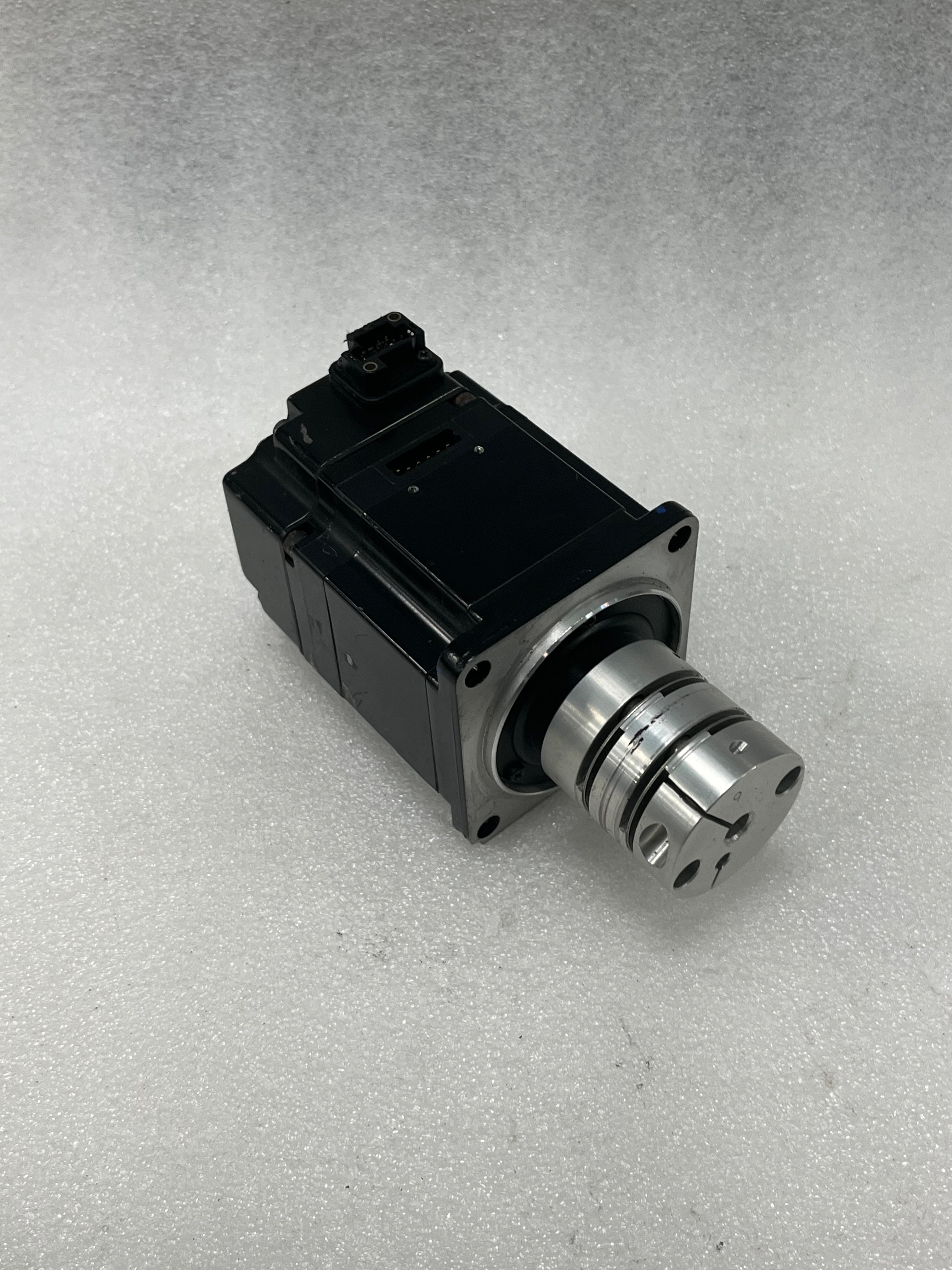 Yaskawa SGMAS-02ACA21