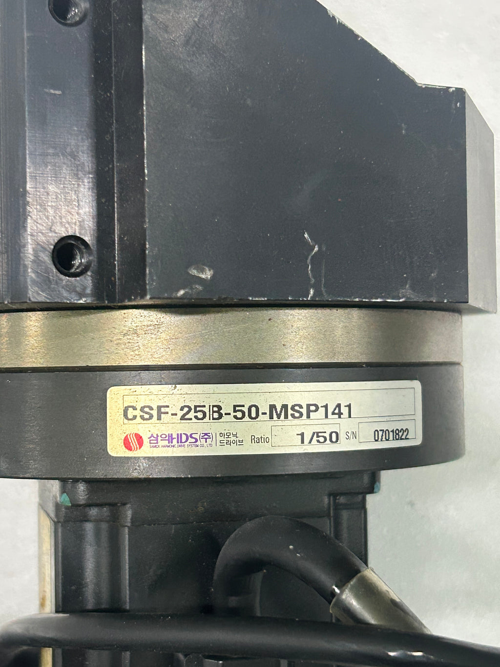 Yaskawa SGMAS-02ACA21 + CSF-25B-50-MSP141