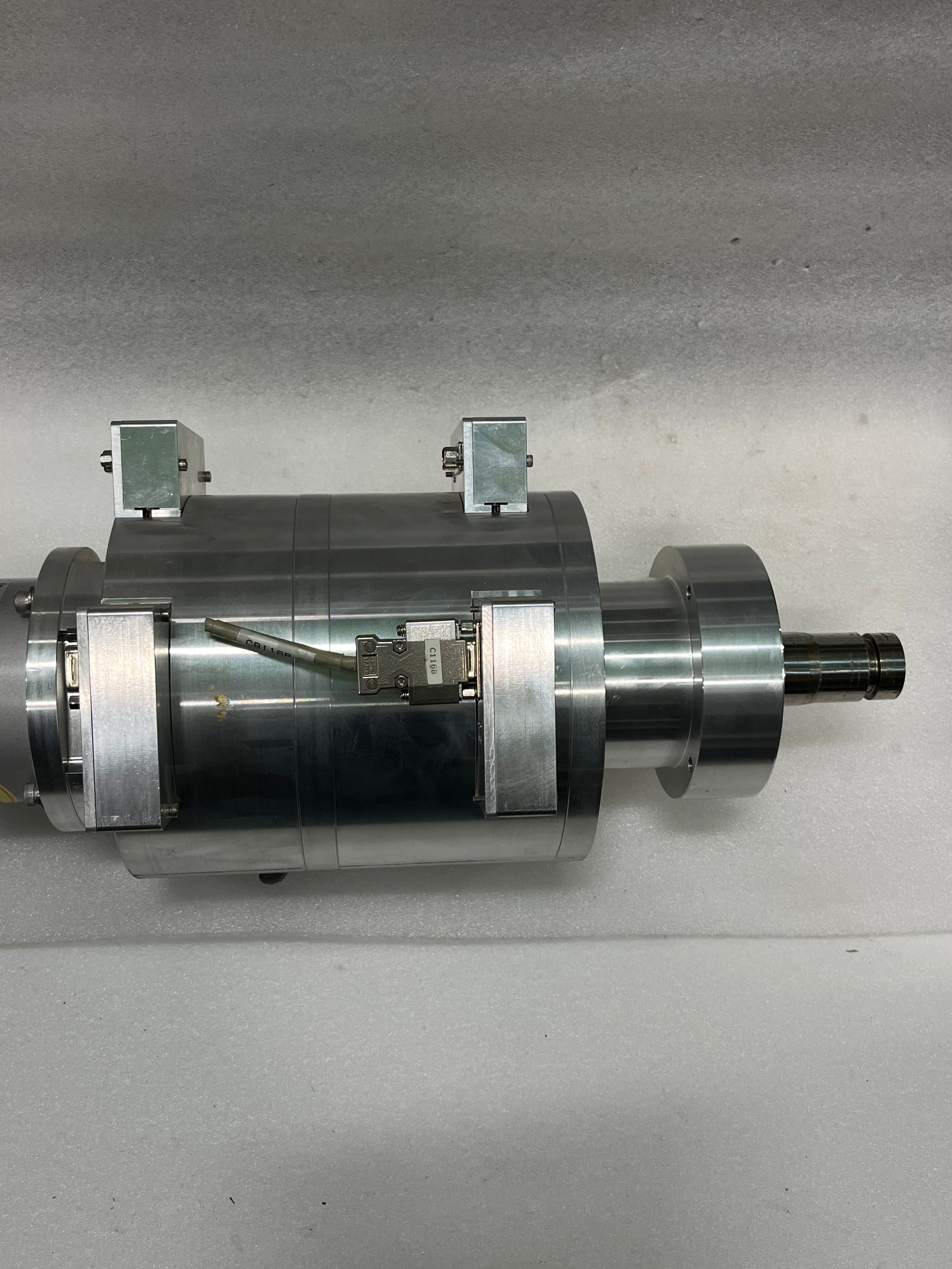Yaskawa SGMPH-01AAA21 + BBR100SH-100S-8T