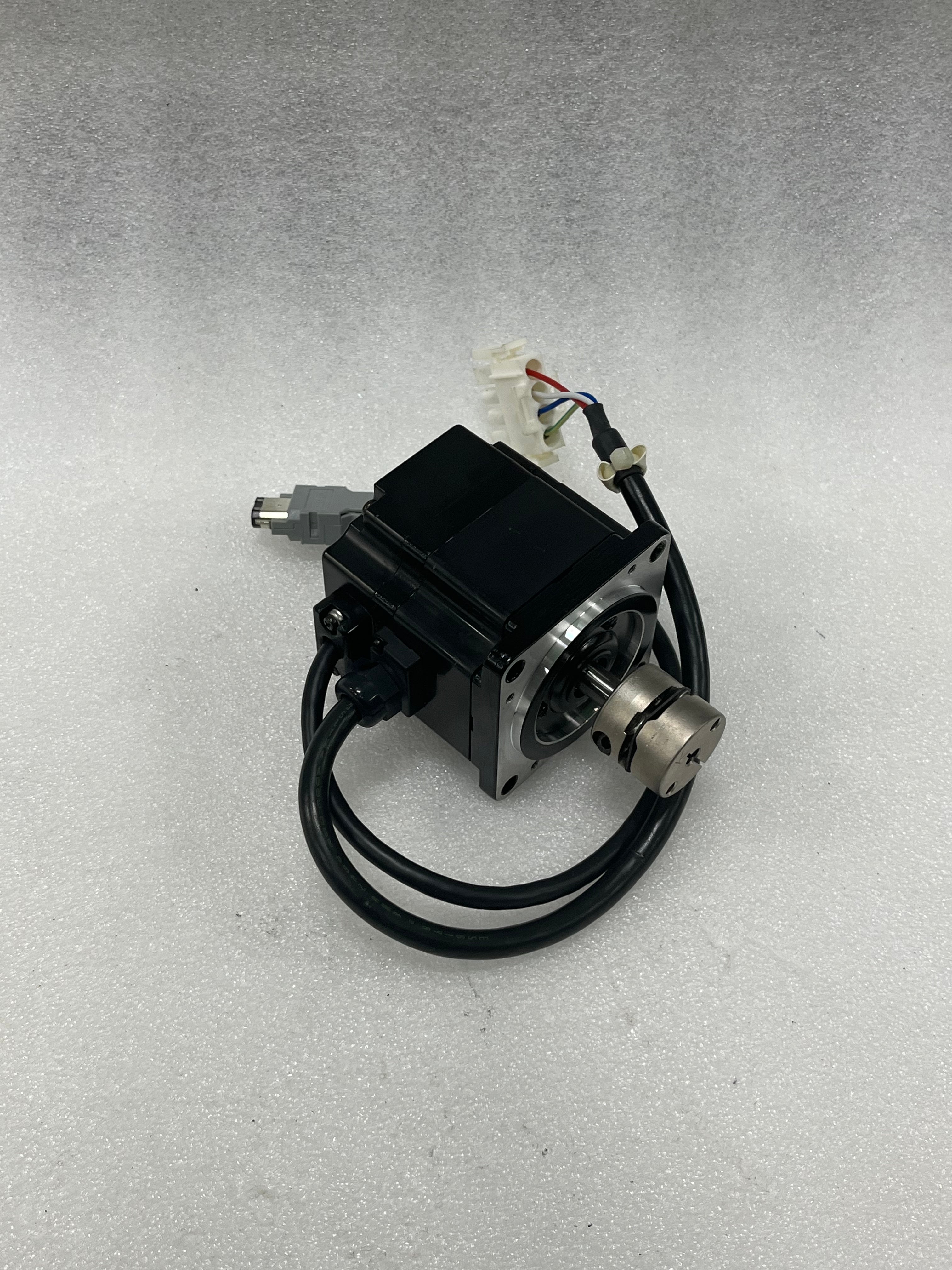 Yaskawa SGMPH-01BAA21