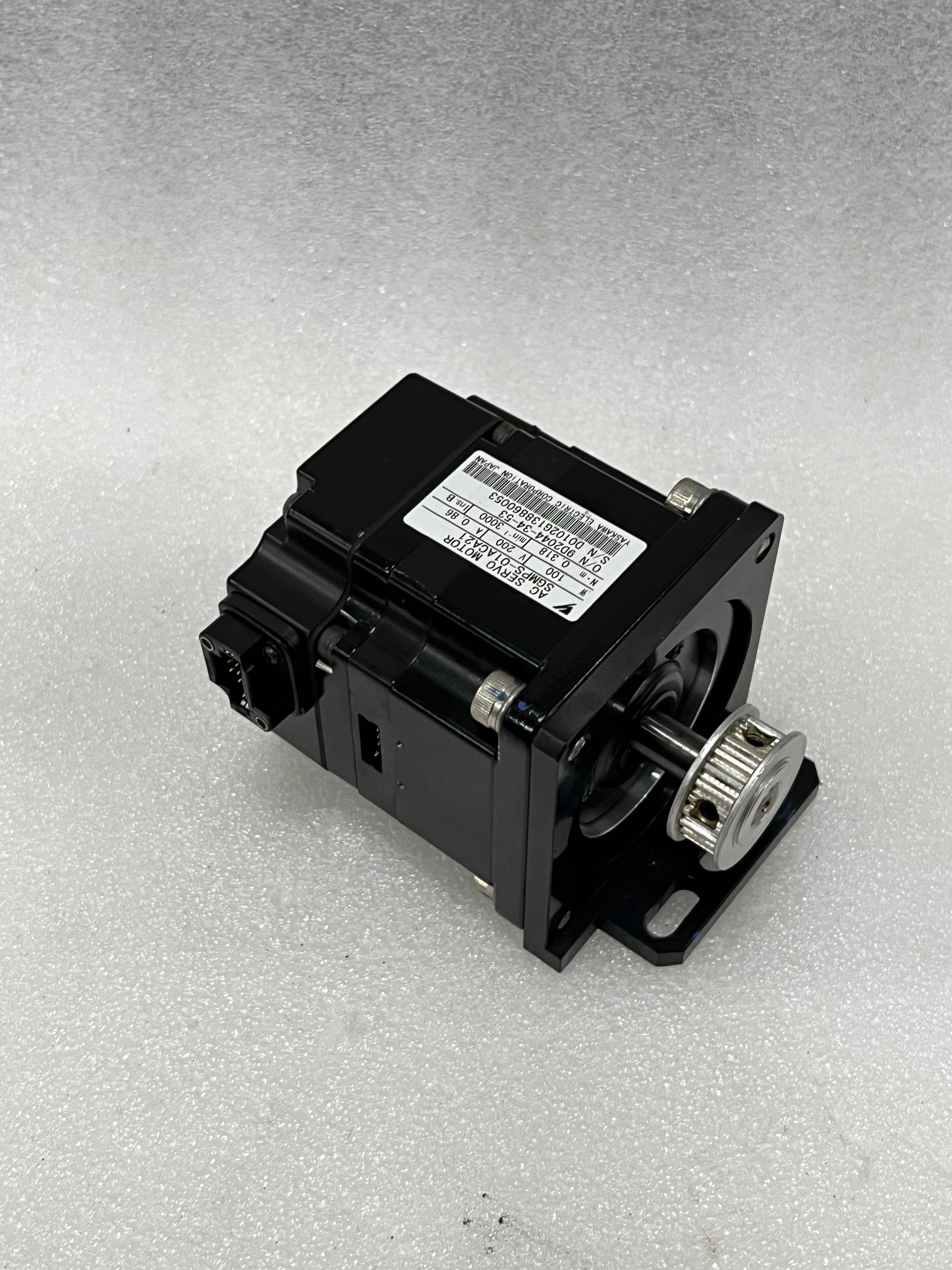 Yaskawa SGMPS-01ACA21