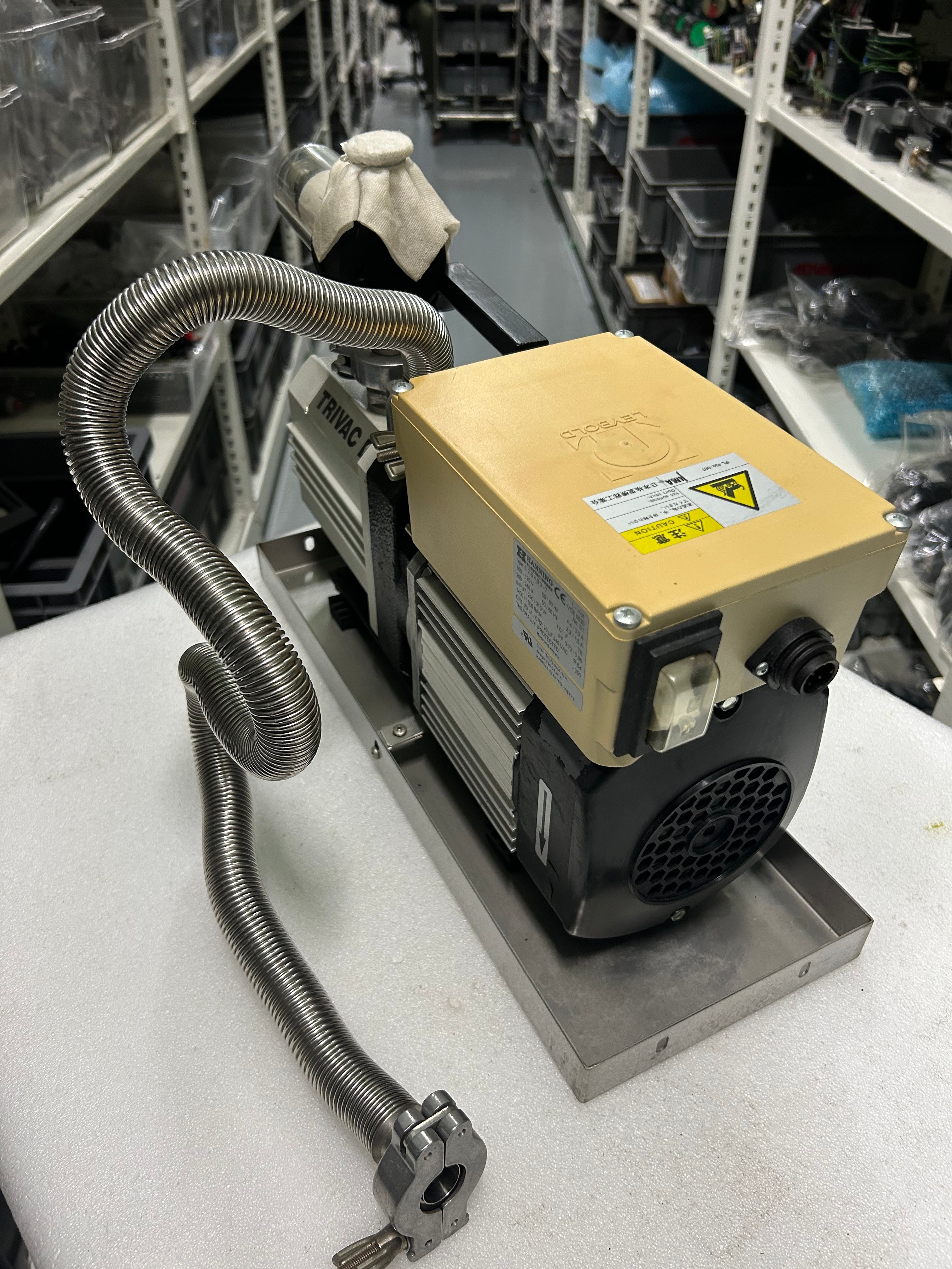 Leybold TRIVAC D2.5E