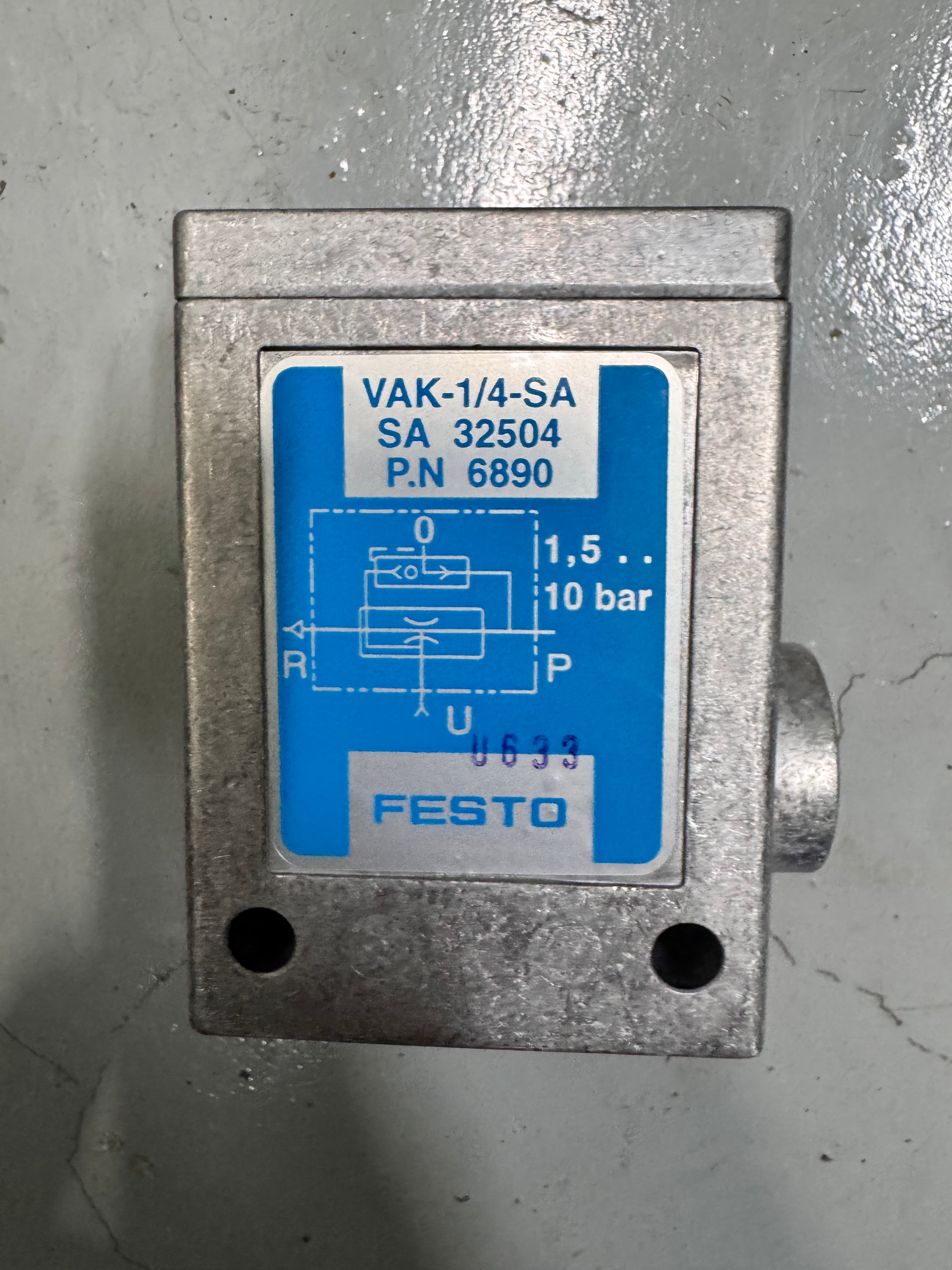 FESTO VAK-1/4-SA