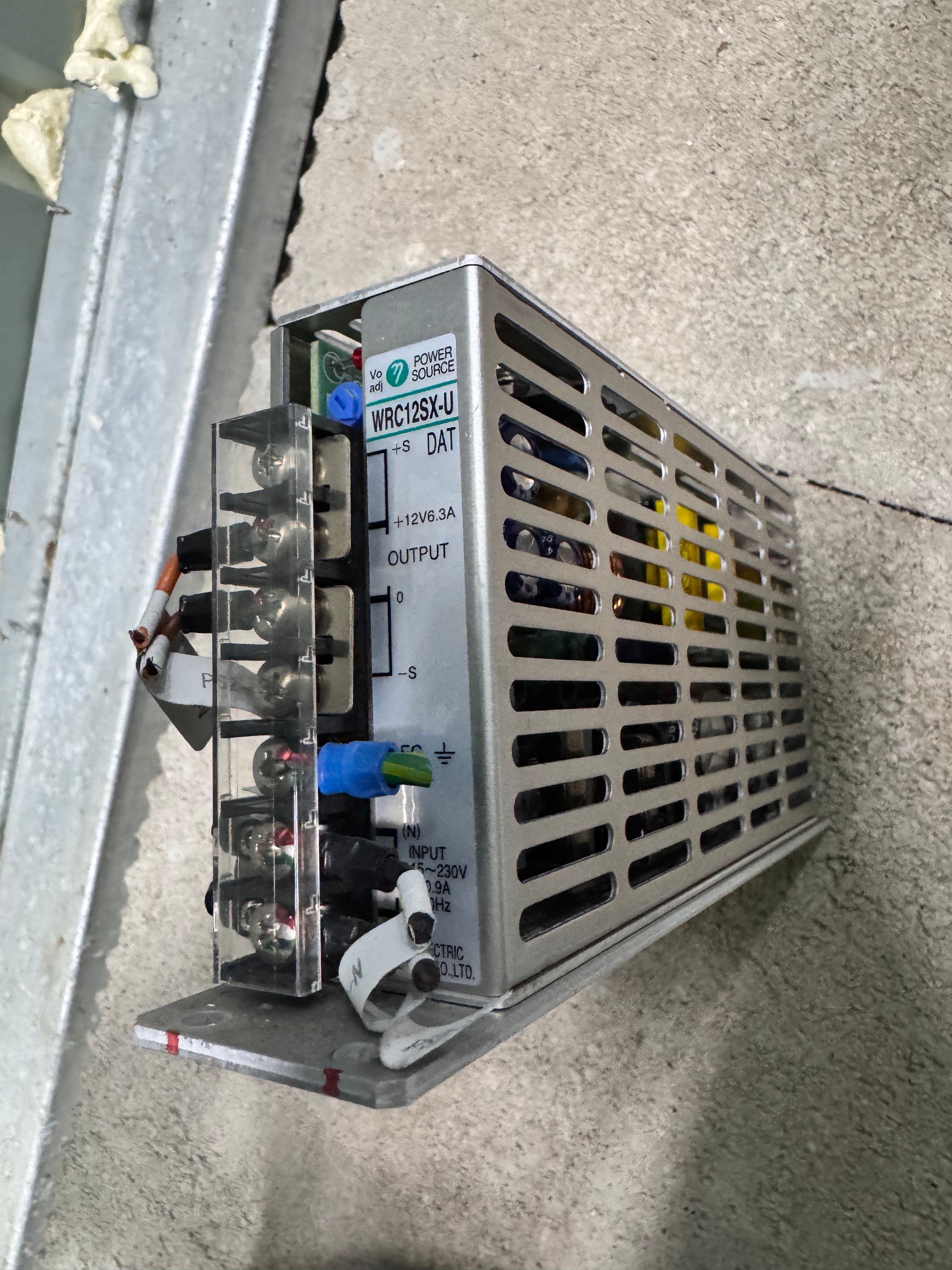 POWER SOURCE WRC12SX-U