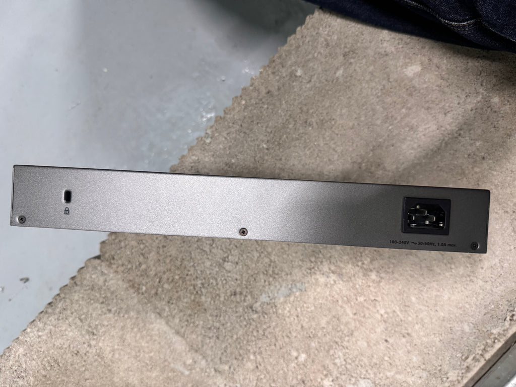 NETGEAR XS505M